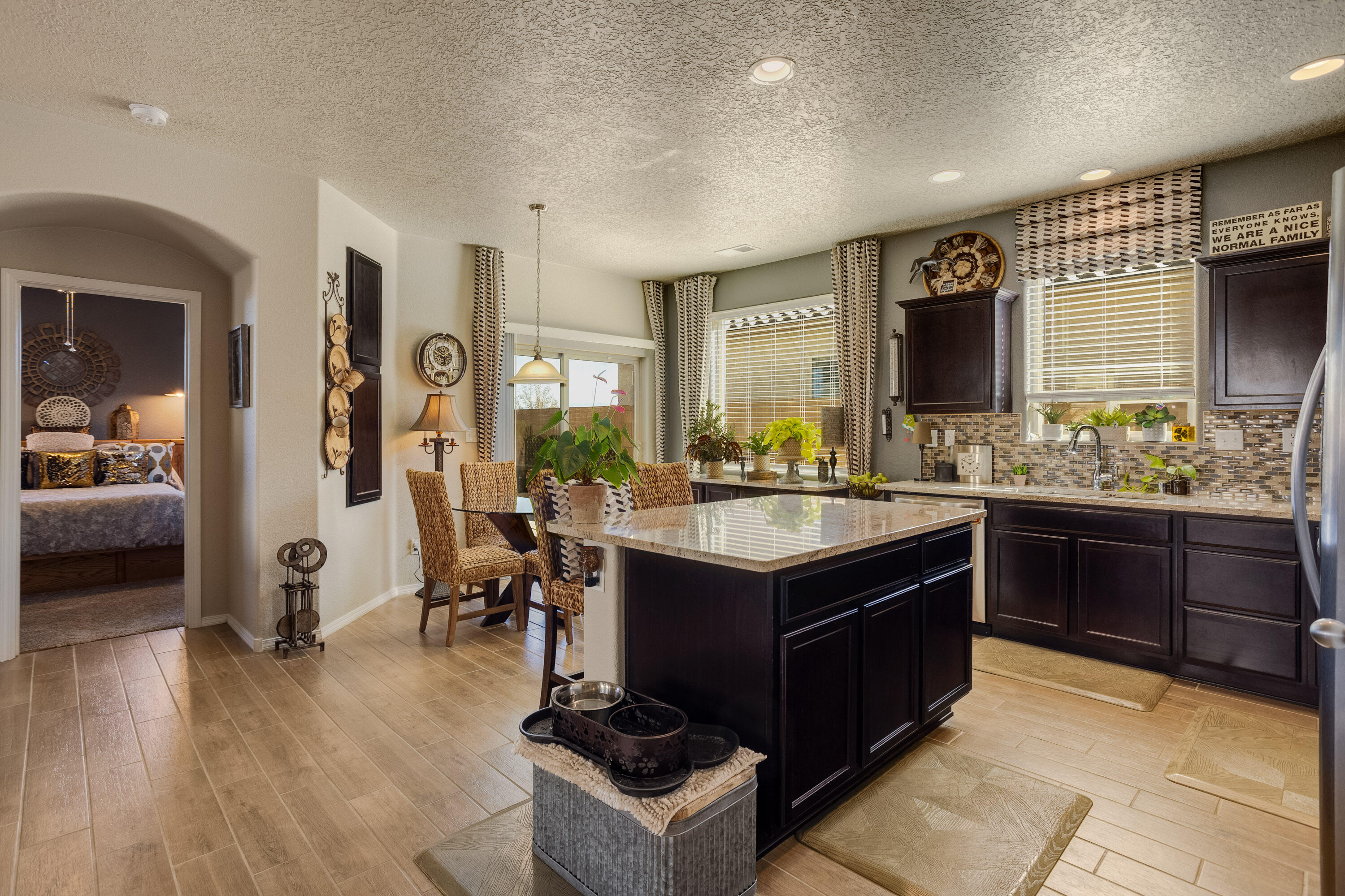 1414 VALLE VISTA Road NW