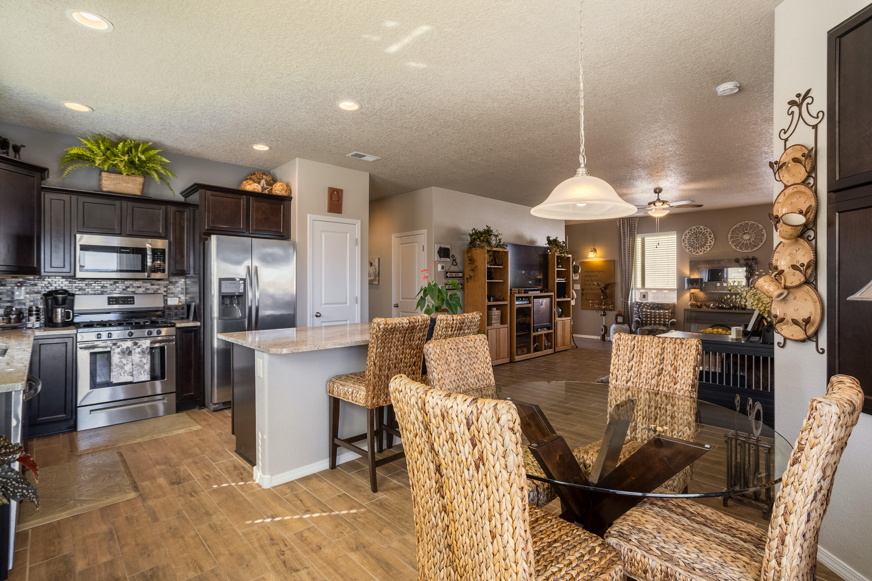 1414 VALLE VISTA Road NW