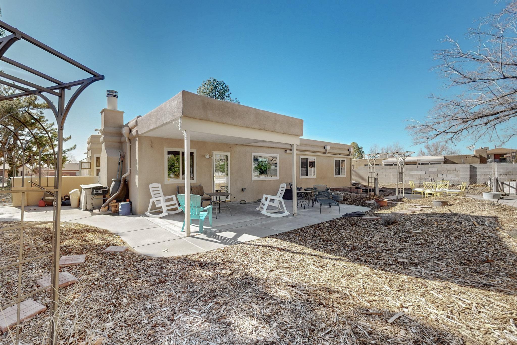 7220 CAPITOL Drive NE