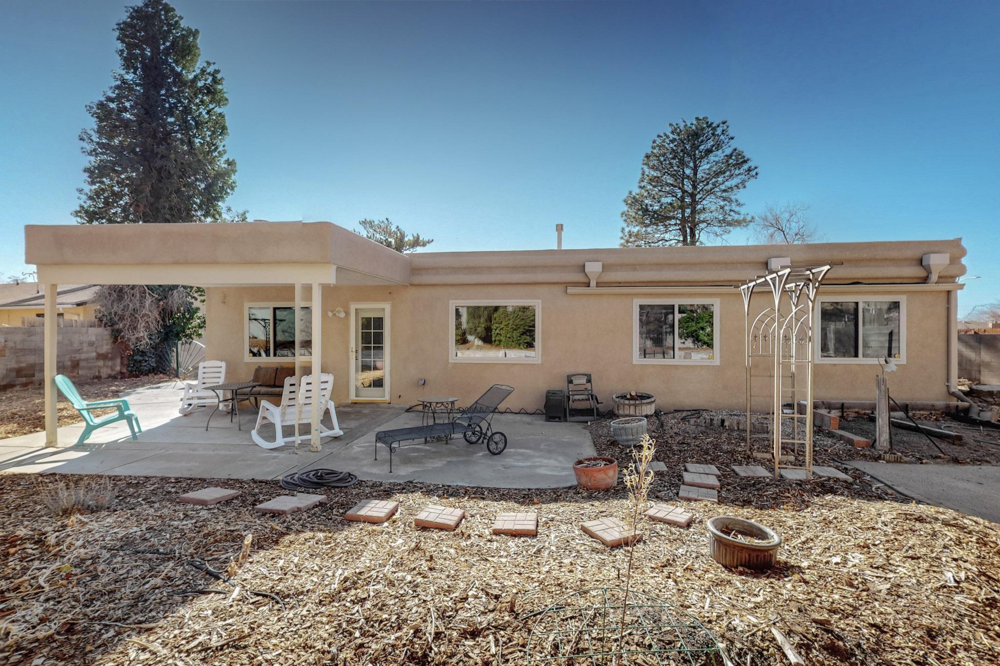 7220 CAPITOL Drive NE