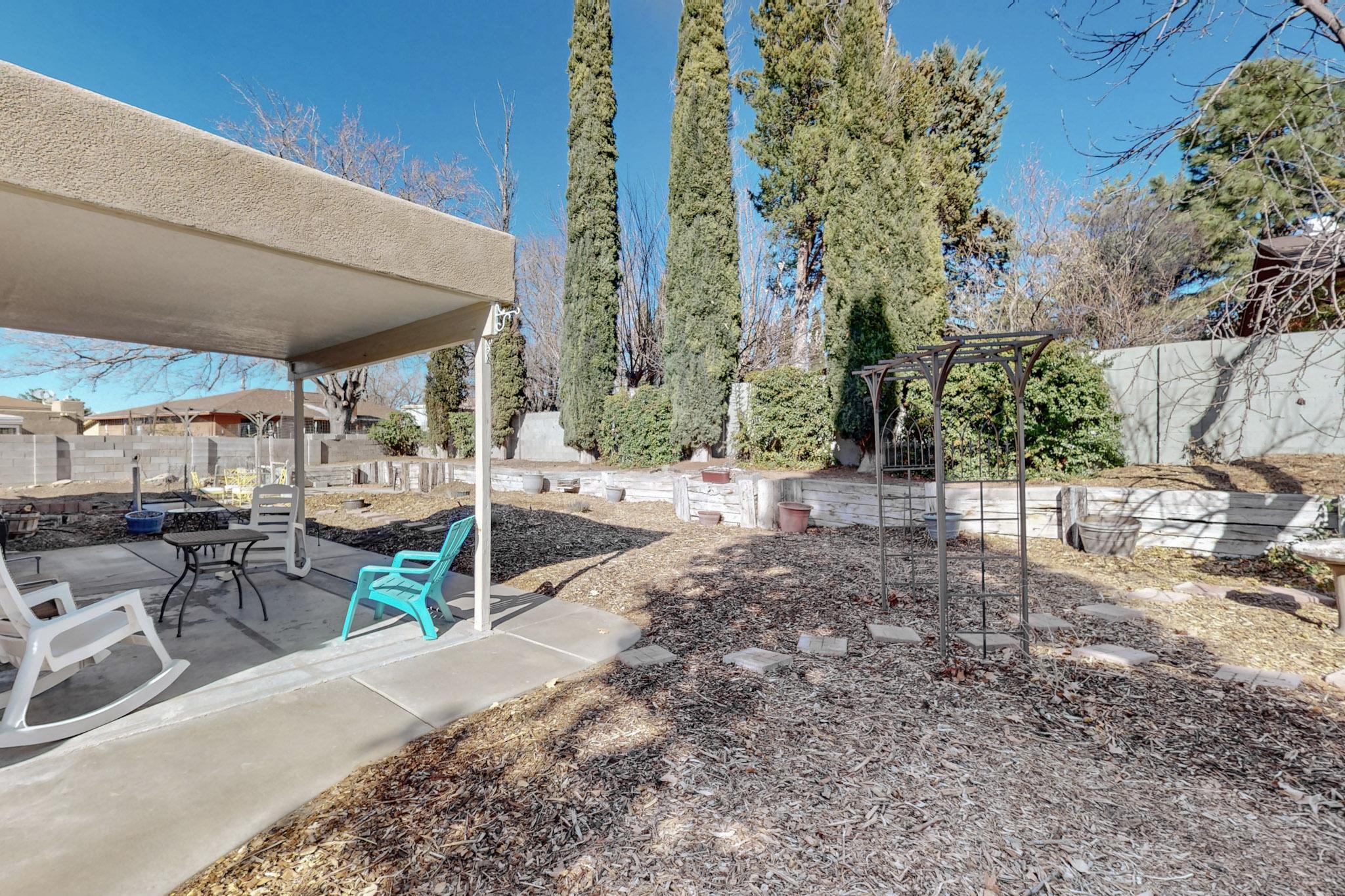 7220 CAPITOL Drive NE