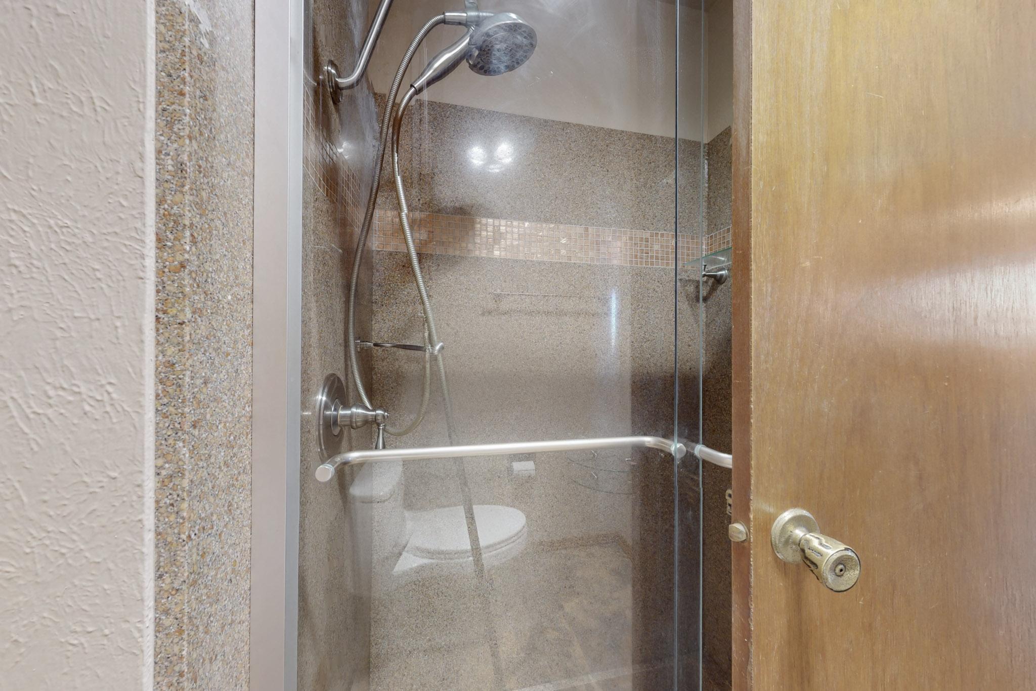 7220 CAPITOL Drive NE