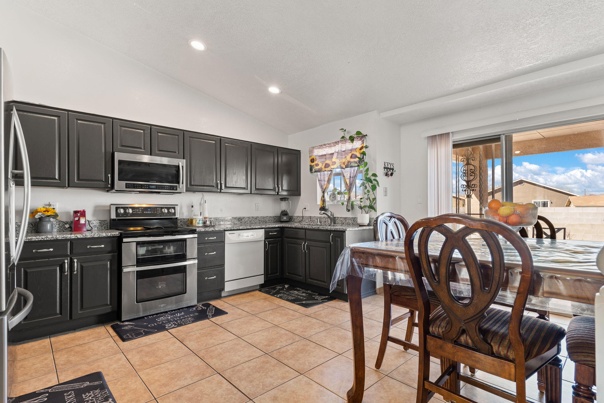 10209 CHAPS Street SW