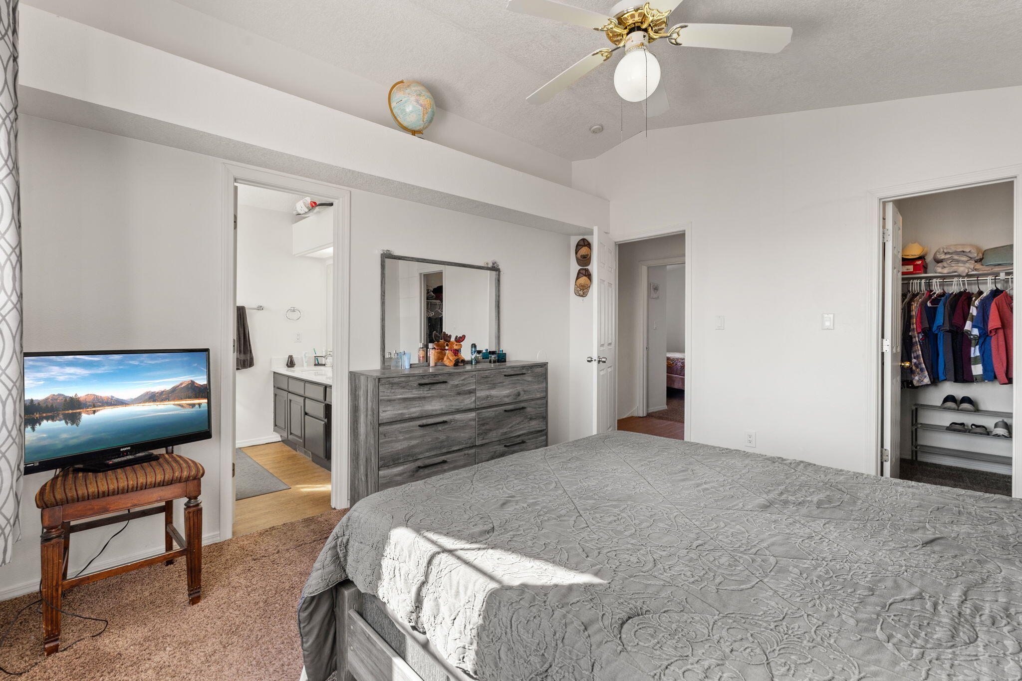 10209 CHAPS Street SW