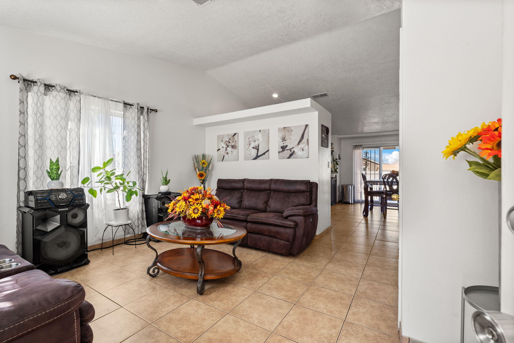 10209 CHAPS Street SW