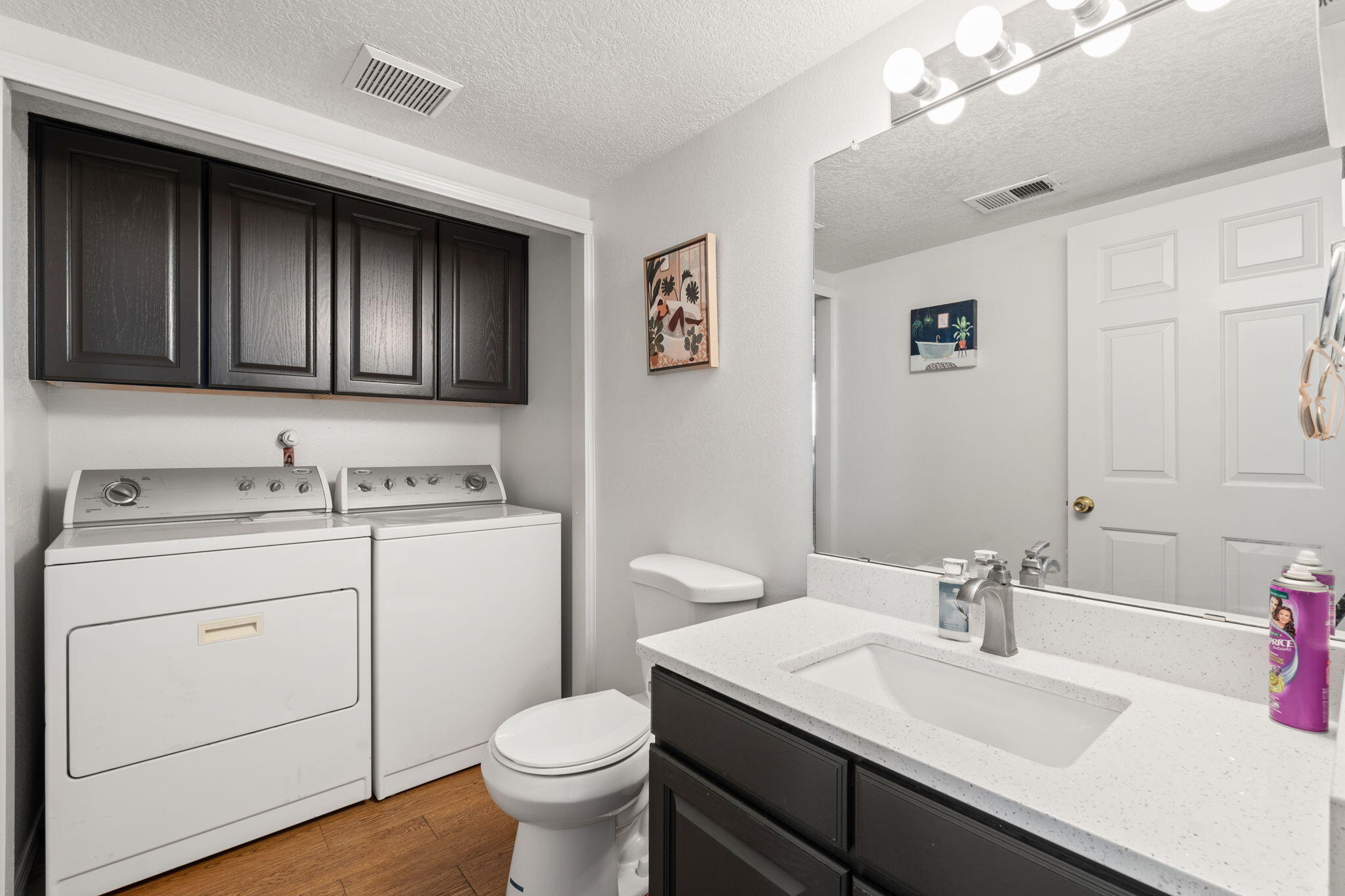 10209 CHAPS Street SW