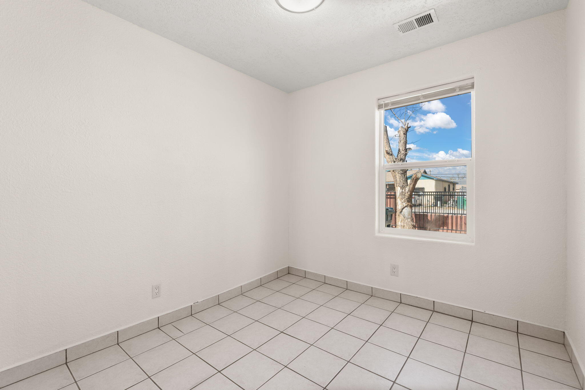 1630 MCEWEN Court SW