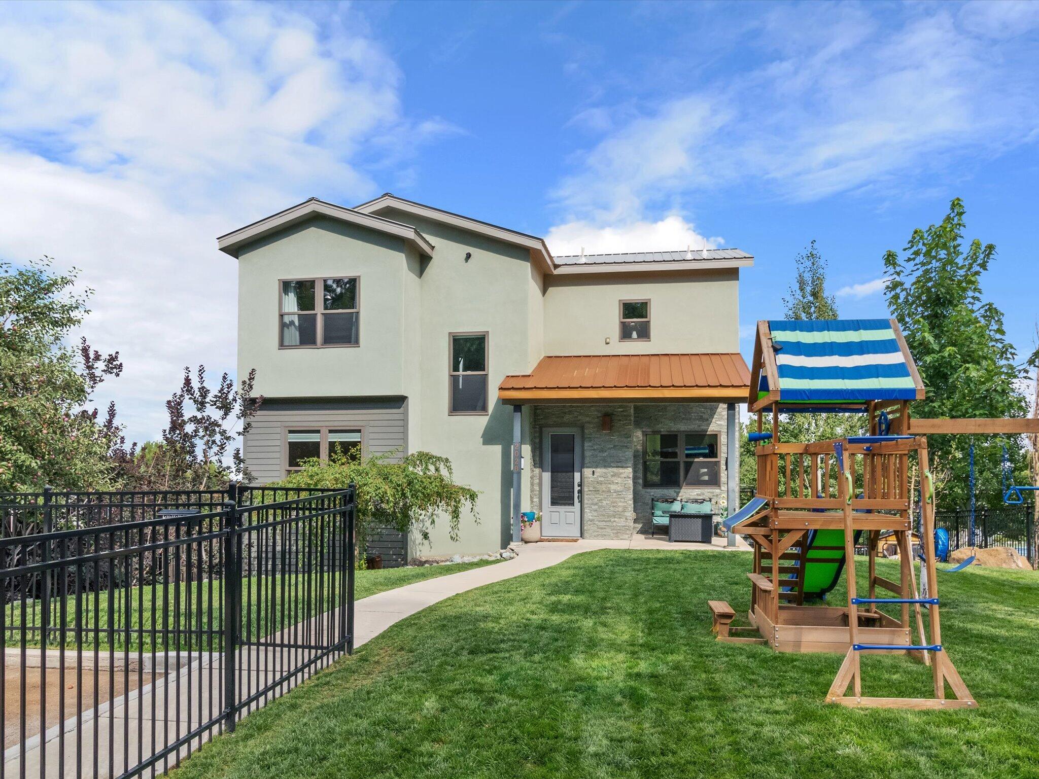 2028 45TH Street