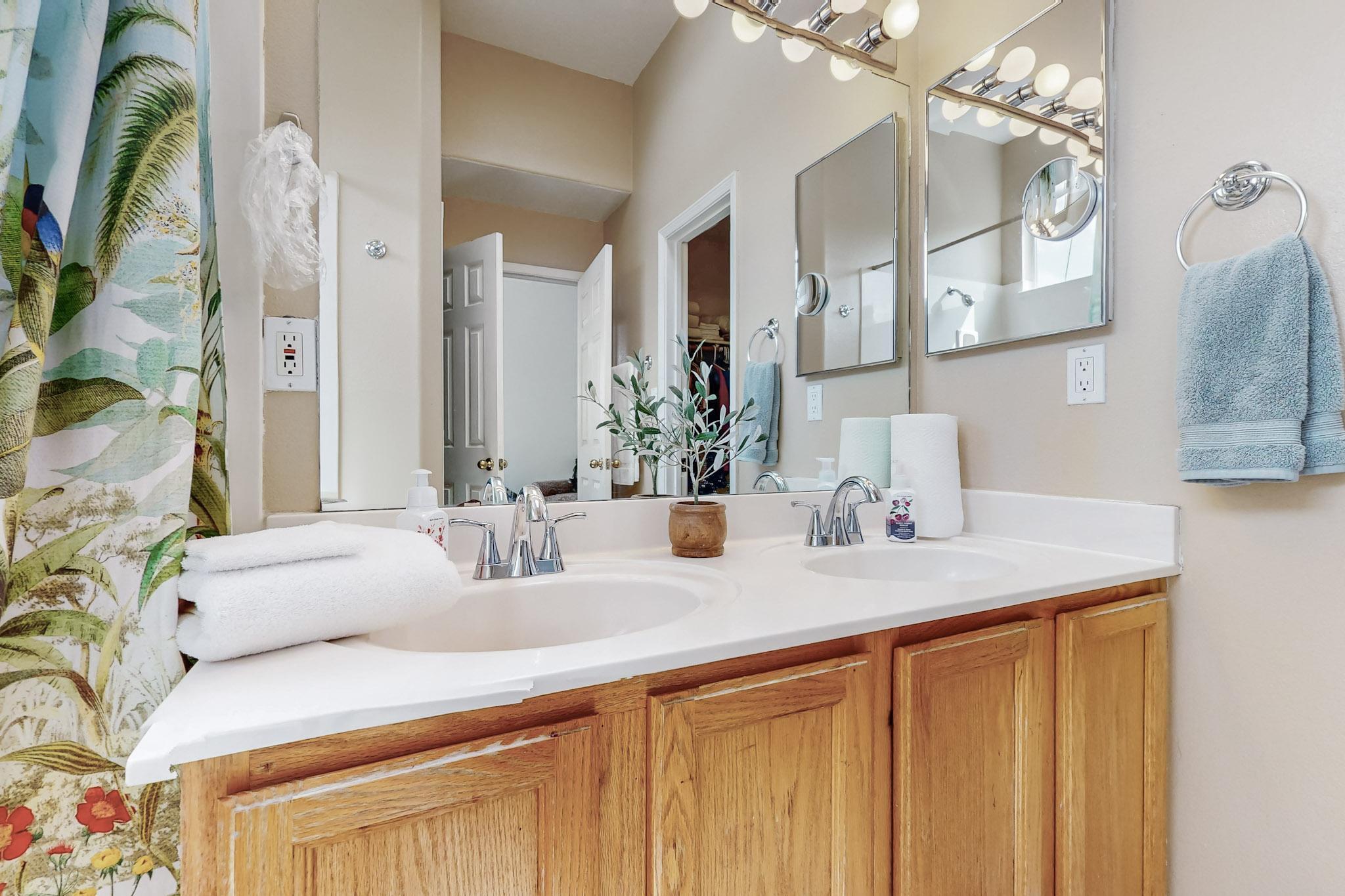 10432 NAPOLI Street NW