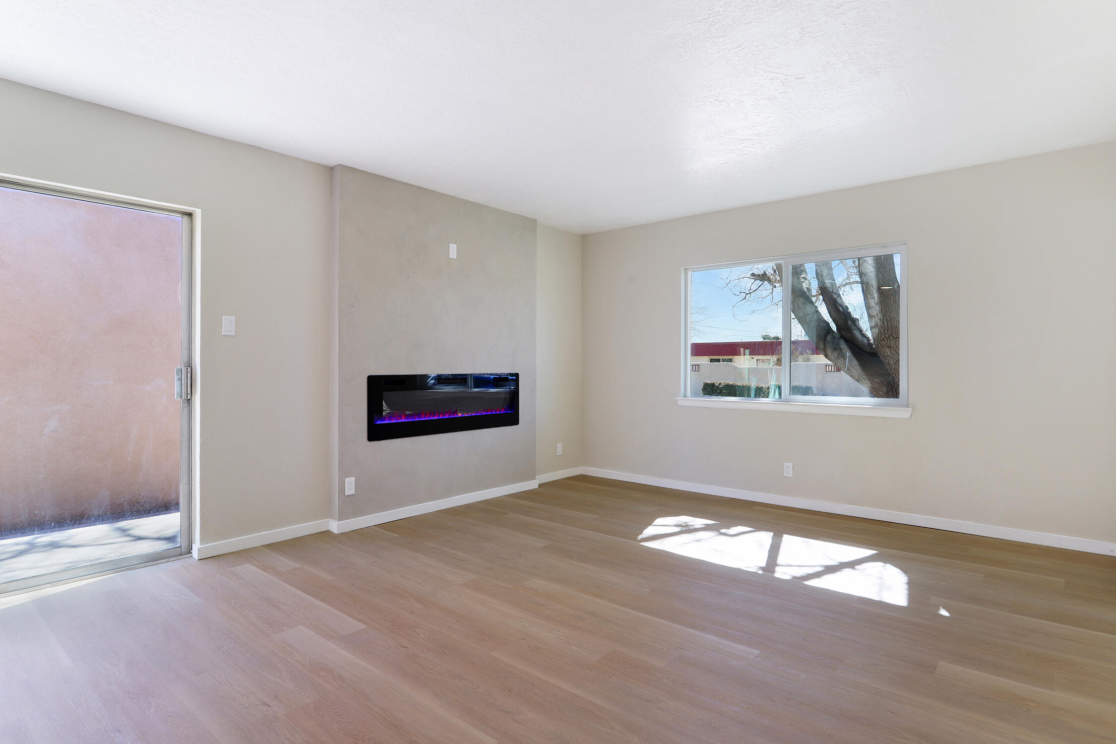 1205 LA POBLANA Road NW