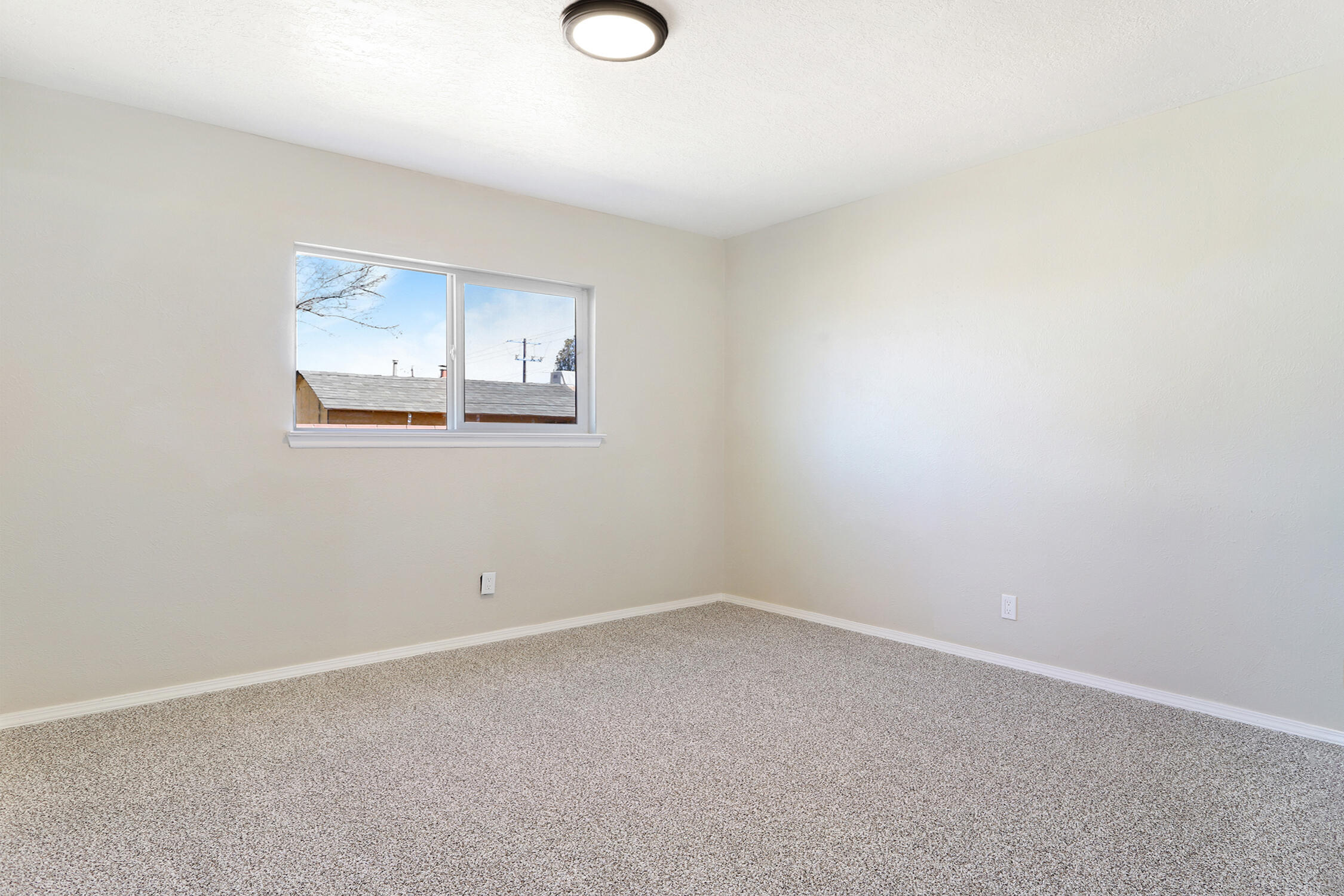 1205 LA POBLANA Road NW