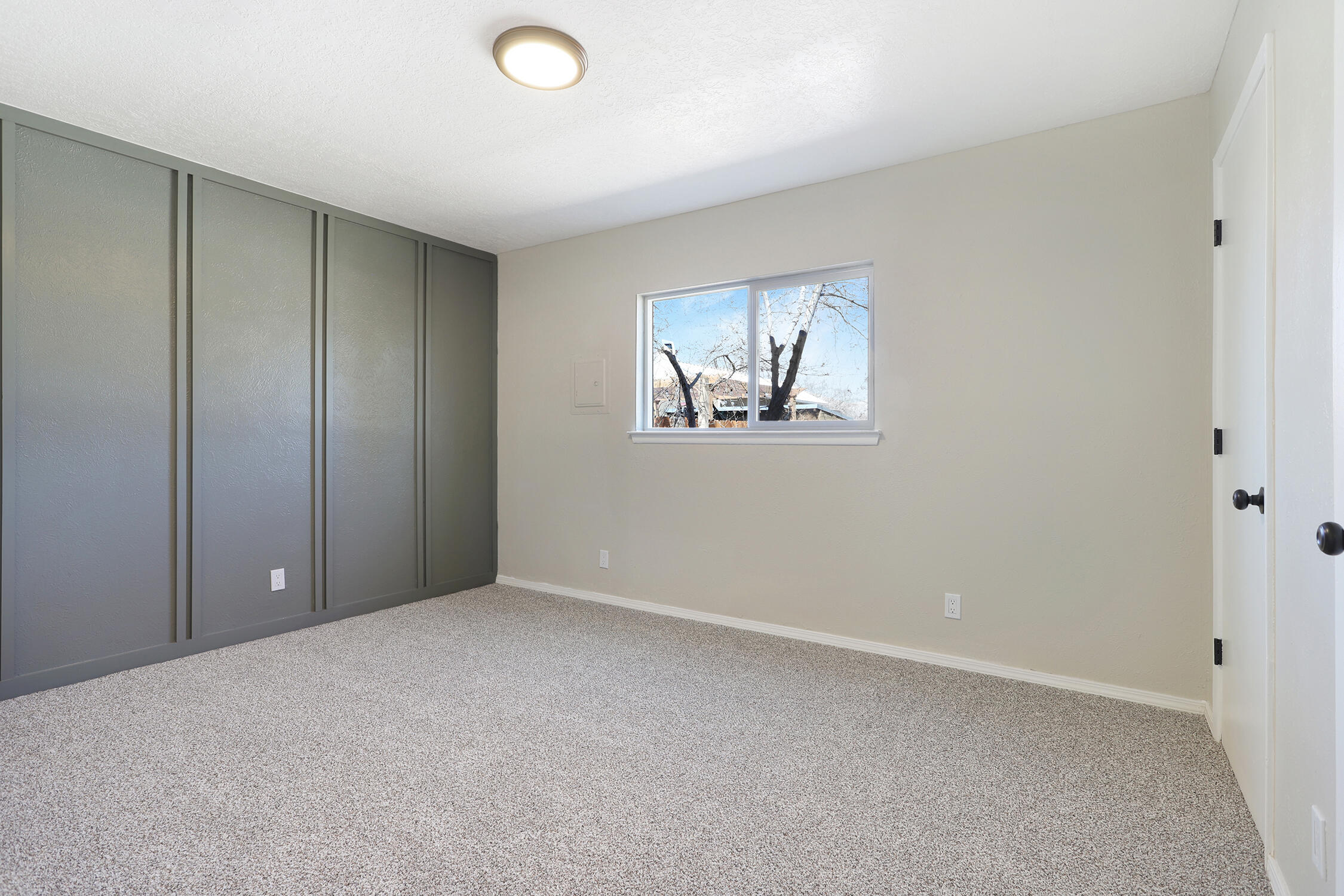 1205 LA POBLANA Road NW