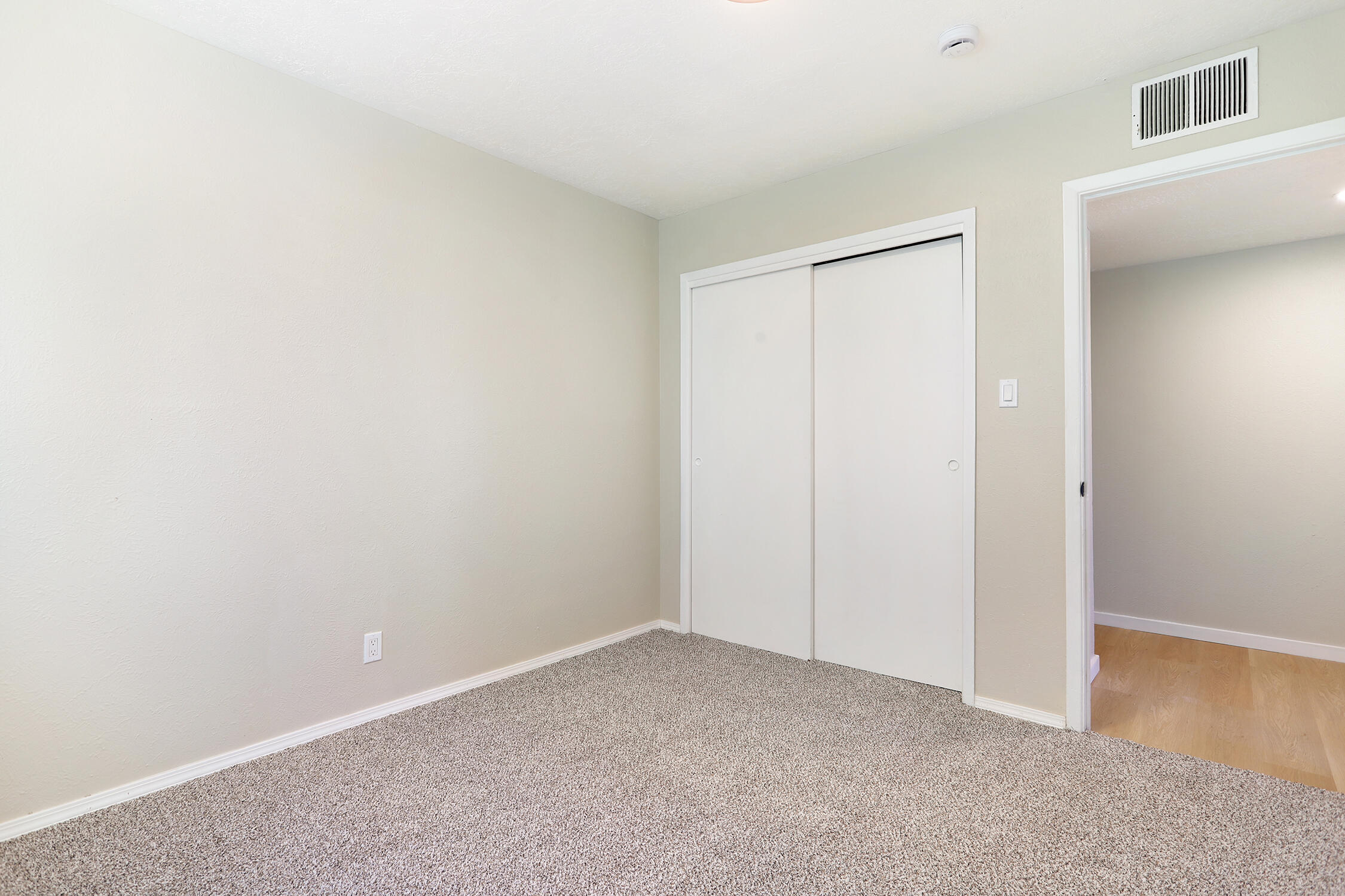 1205 LA POBLANA Road NW