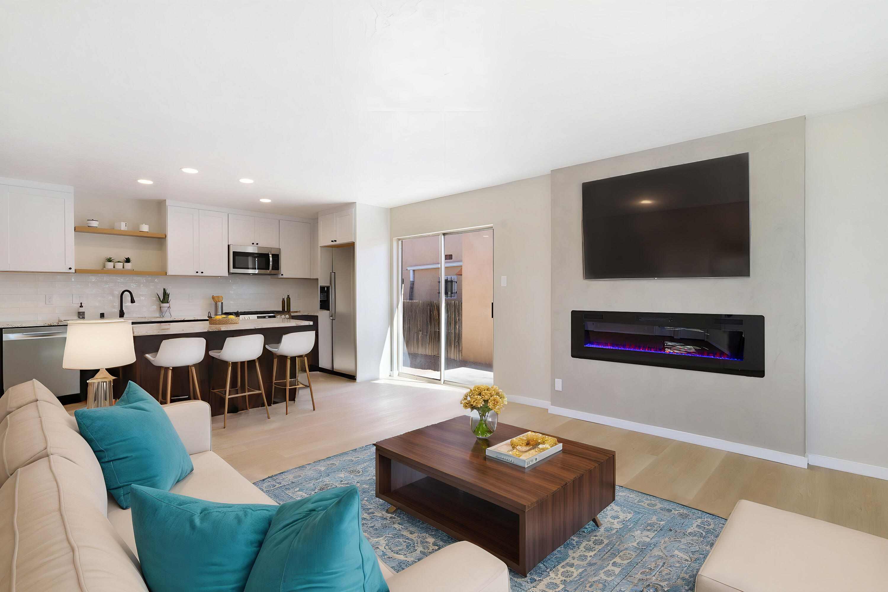 1205 LA POBLANA Road NW