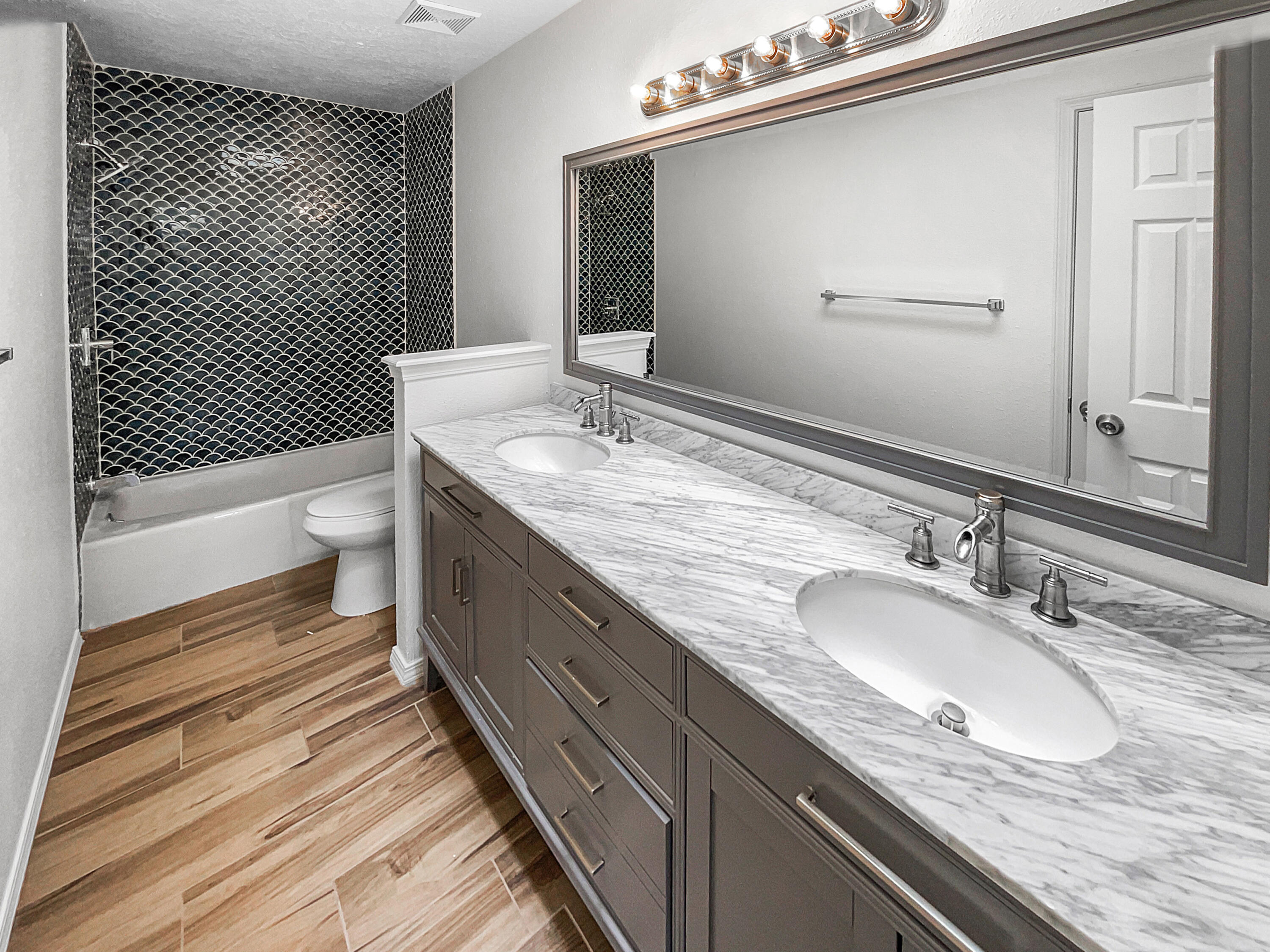 5320 THOMAS Place NE