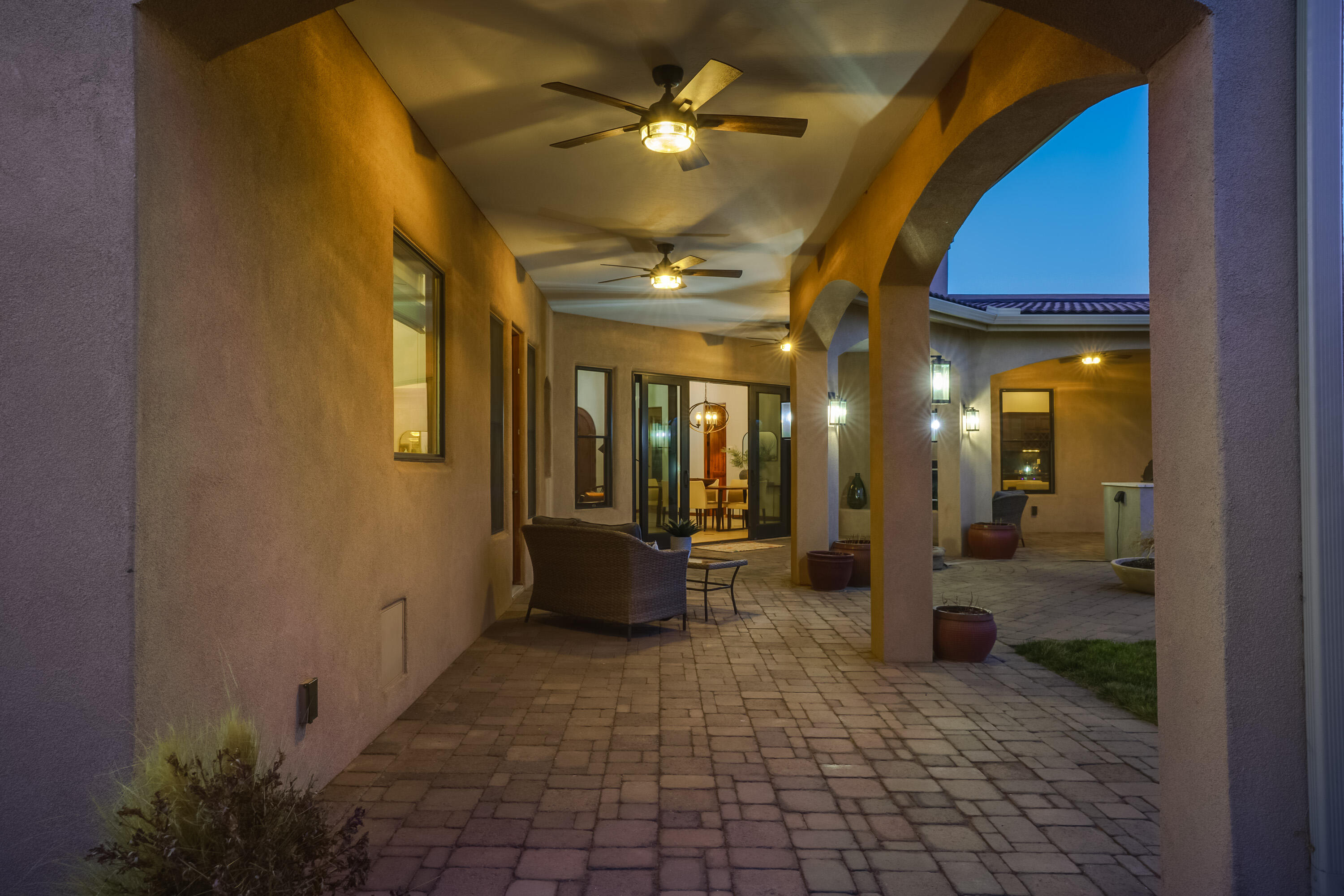 9 E ALARY Lane