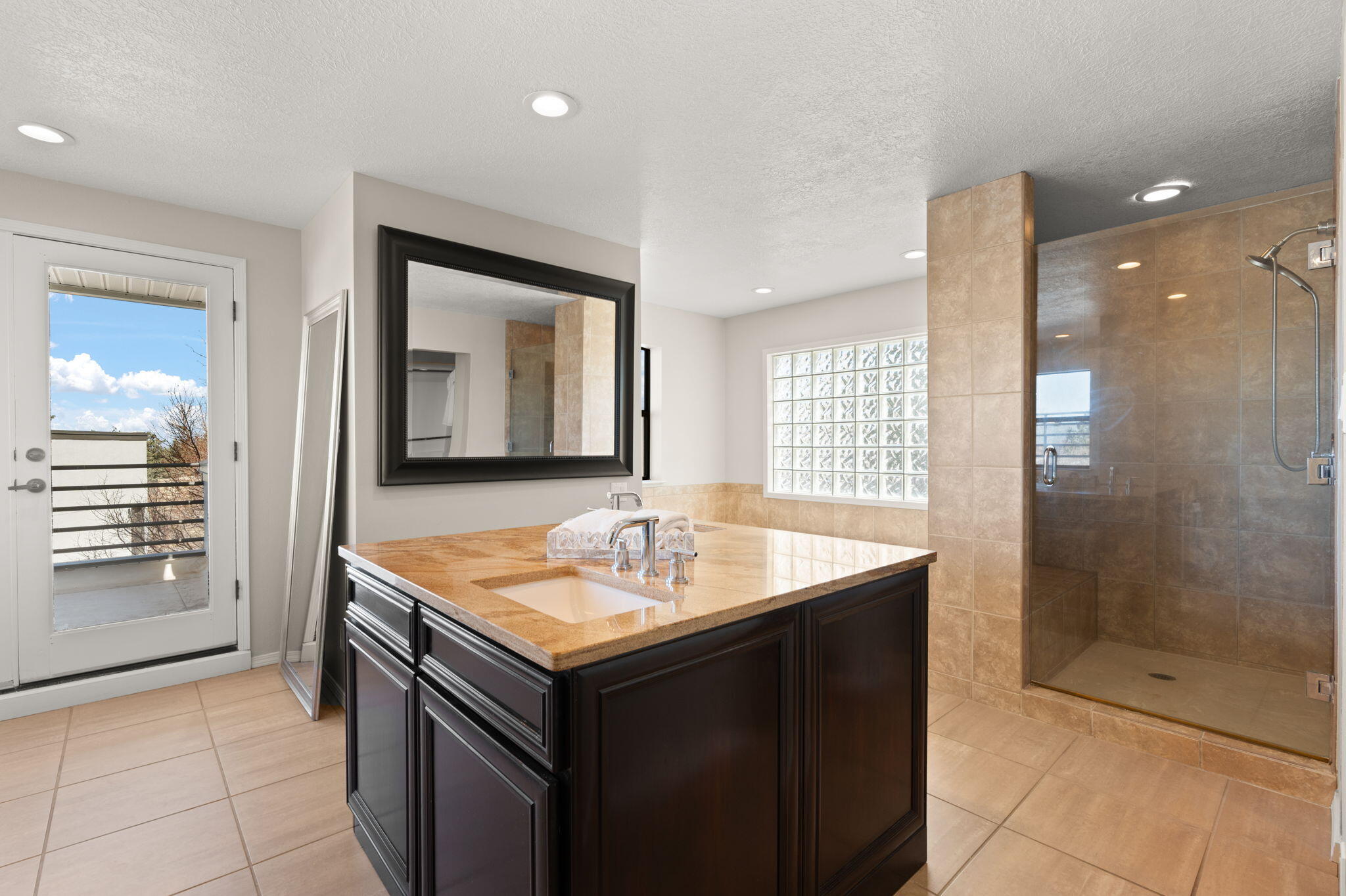 12201 SAN FRANCISCO Road NE