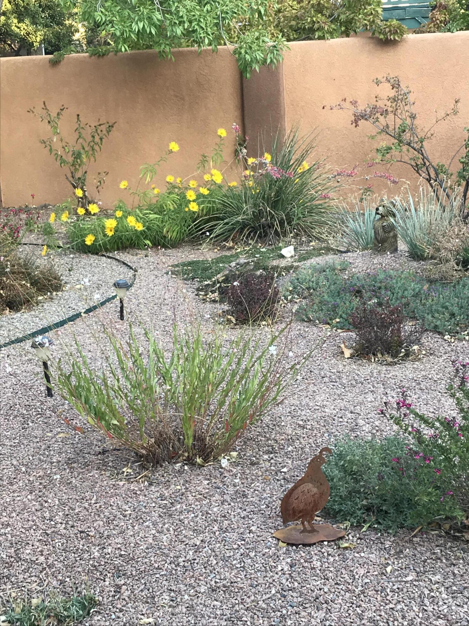 11500 SAN VICTORIO Avenue NE