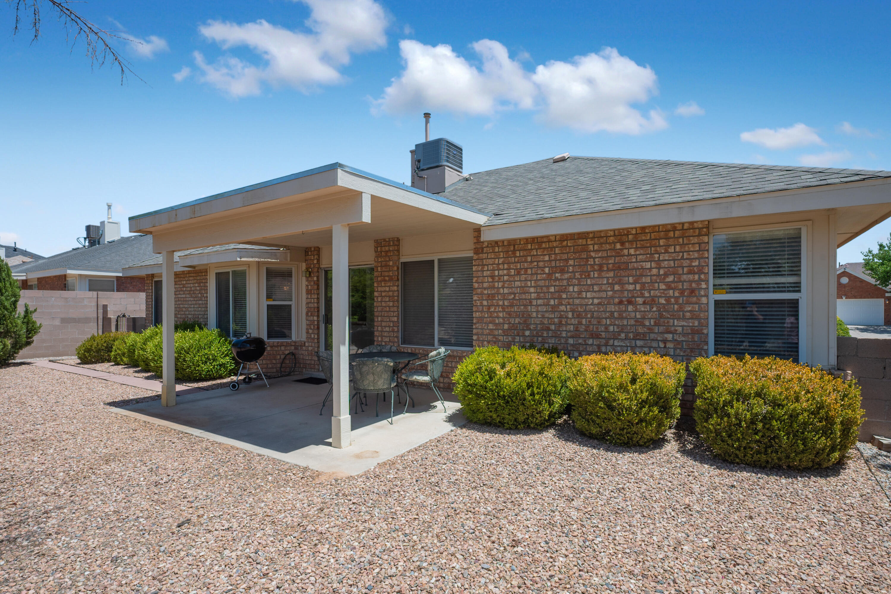 1647 CERRO CRESTADO Drive NW