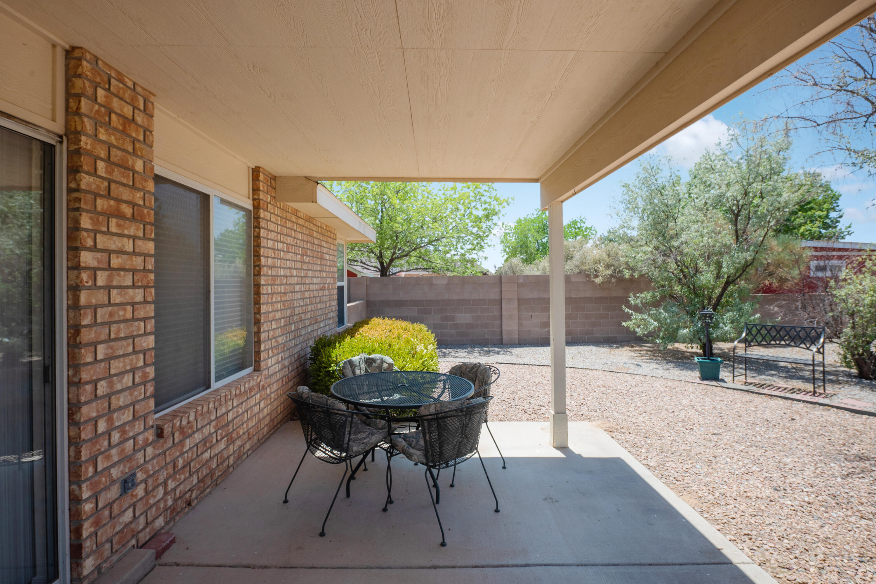 1647 CERRO CRESTADO Drive NW