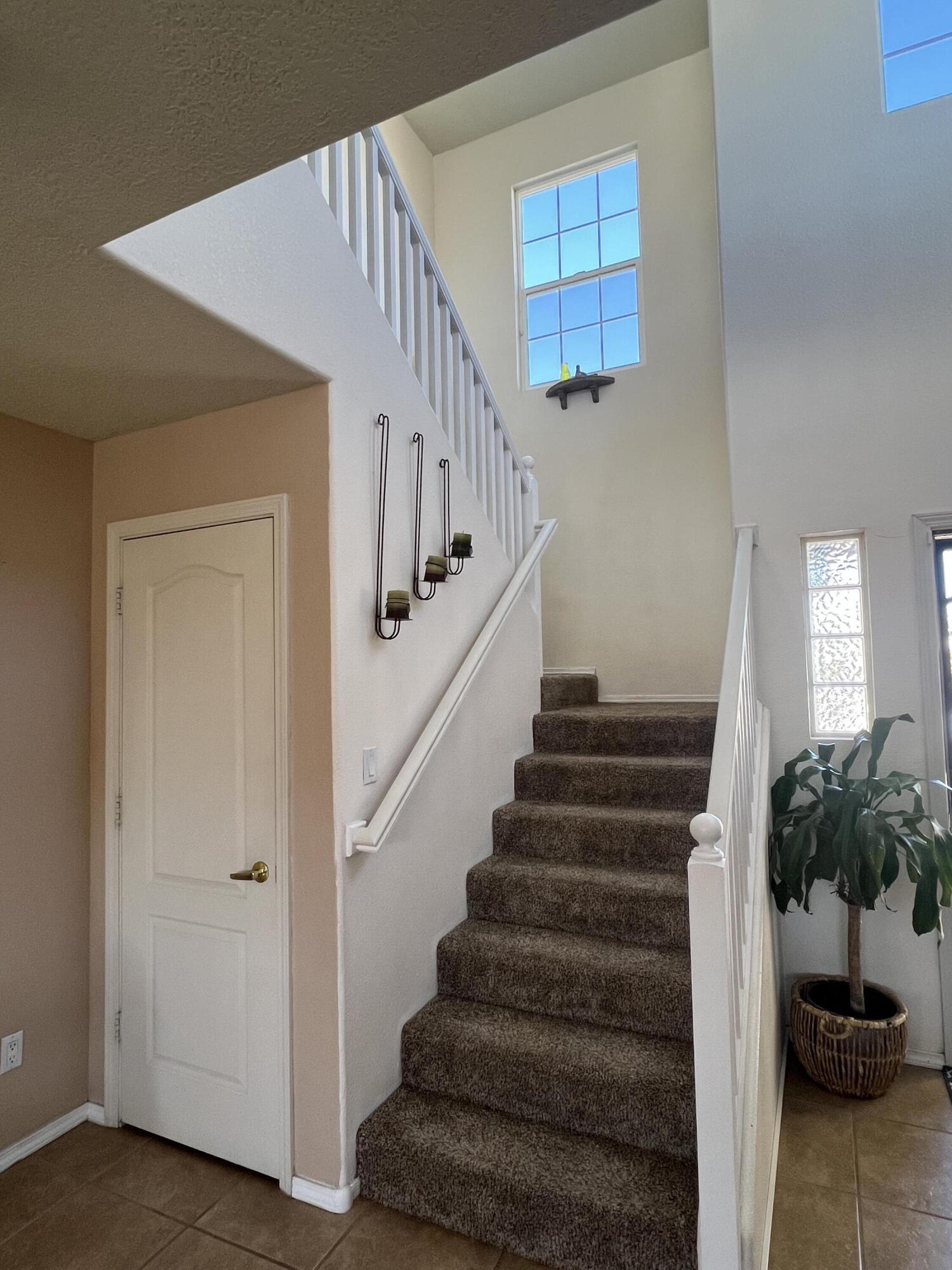 7716 Kentwood Avenue NW