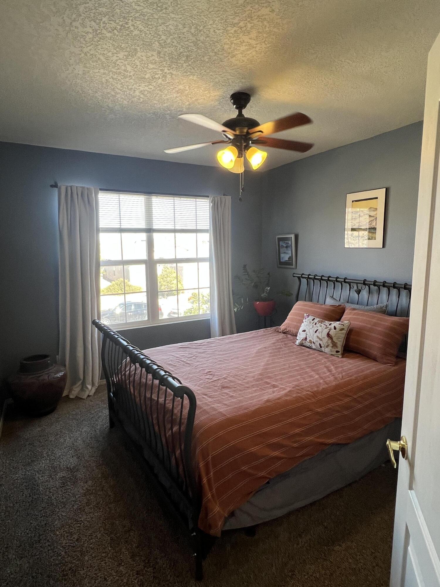 7716 Kentwood Avenue NW