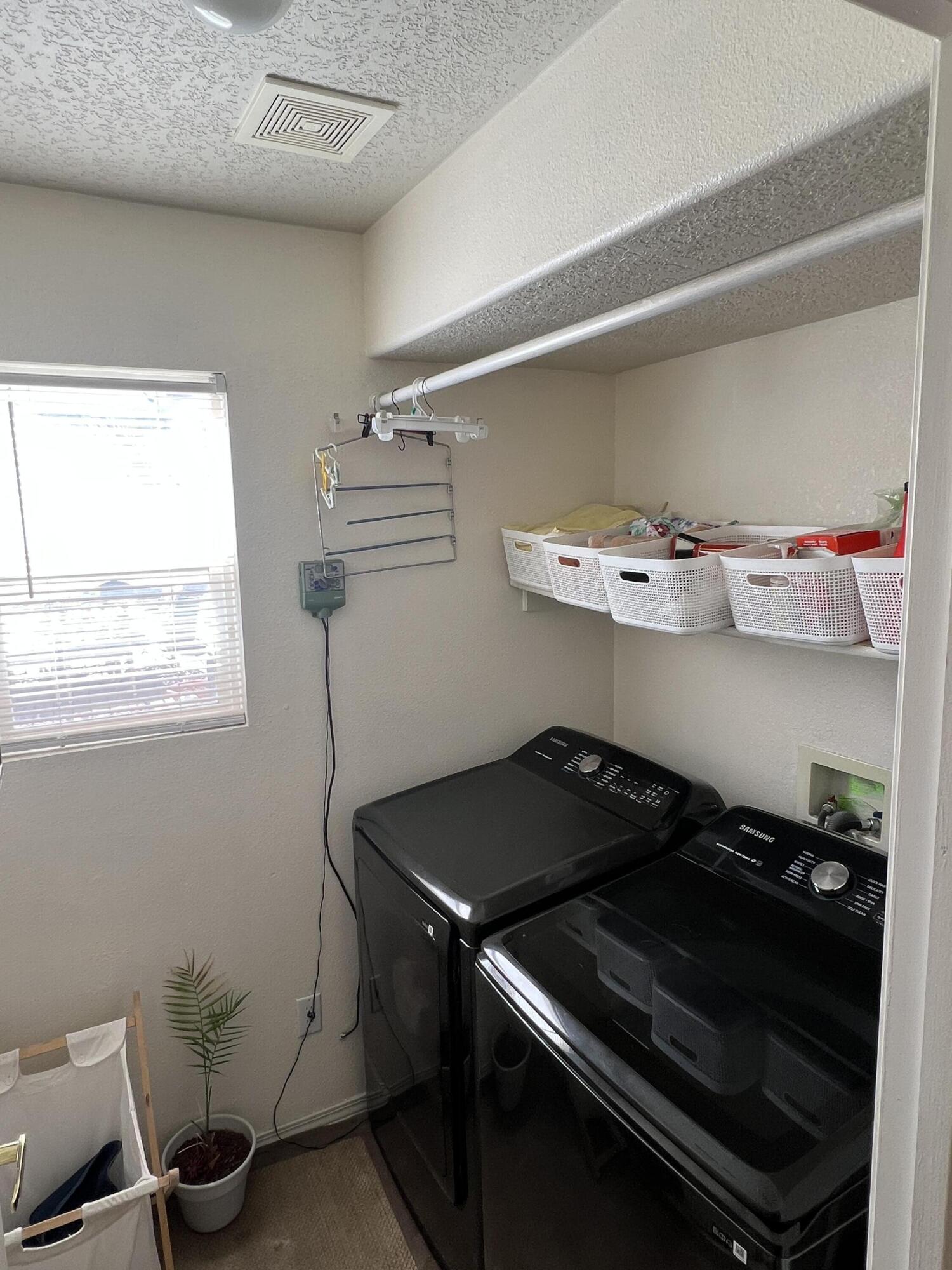 7716 Kentwood Avenue NW