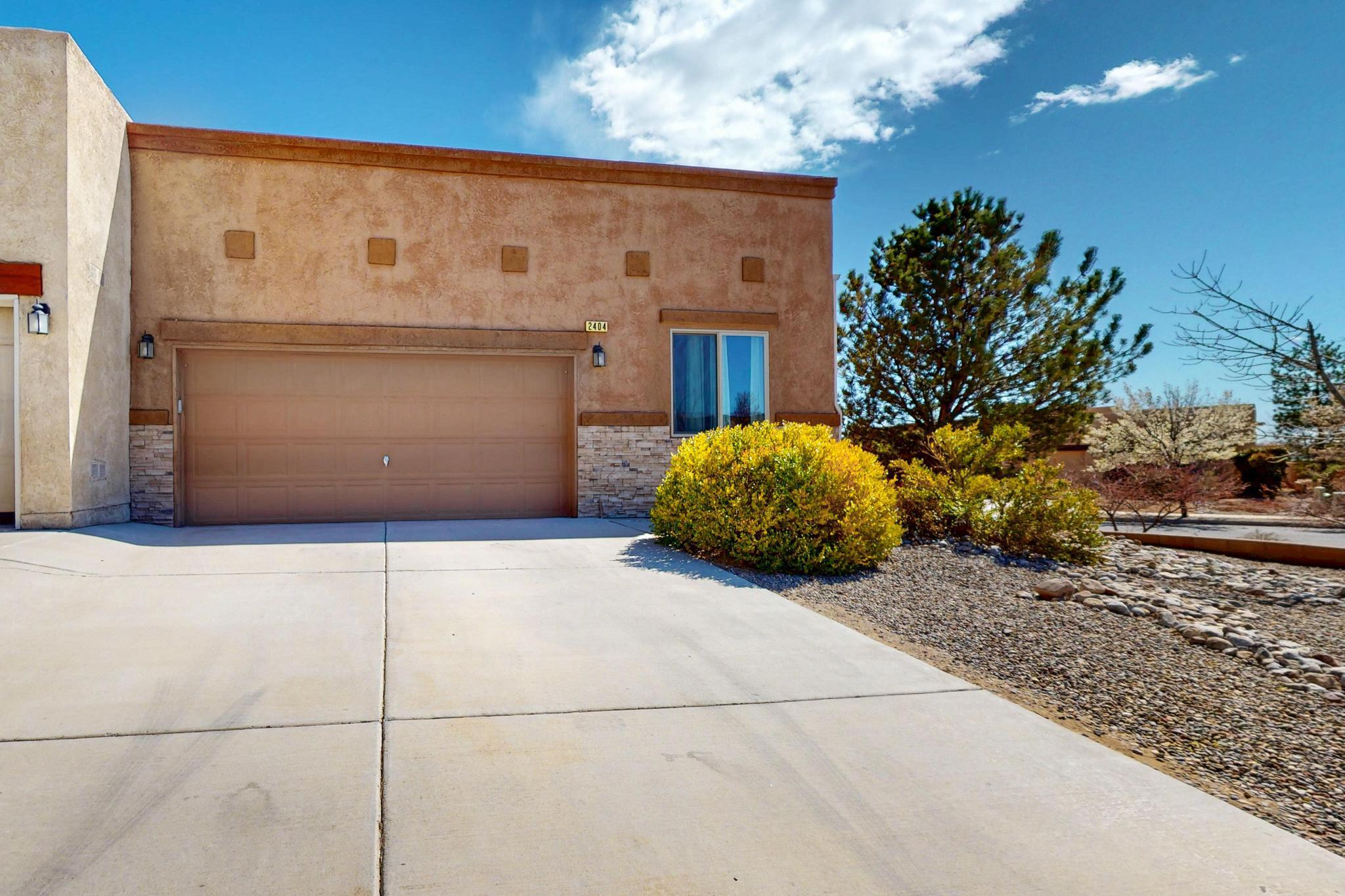 2404 PELIZZANO Drive SE