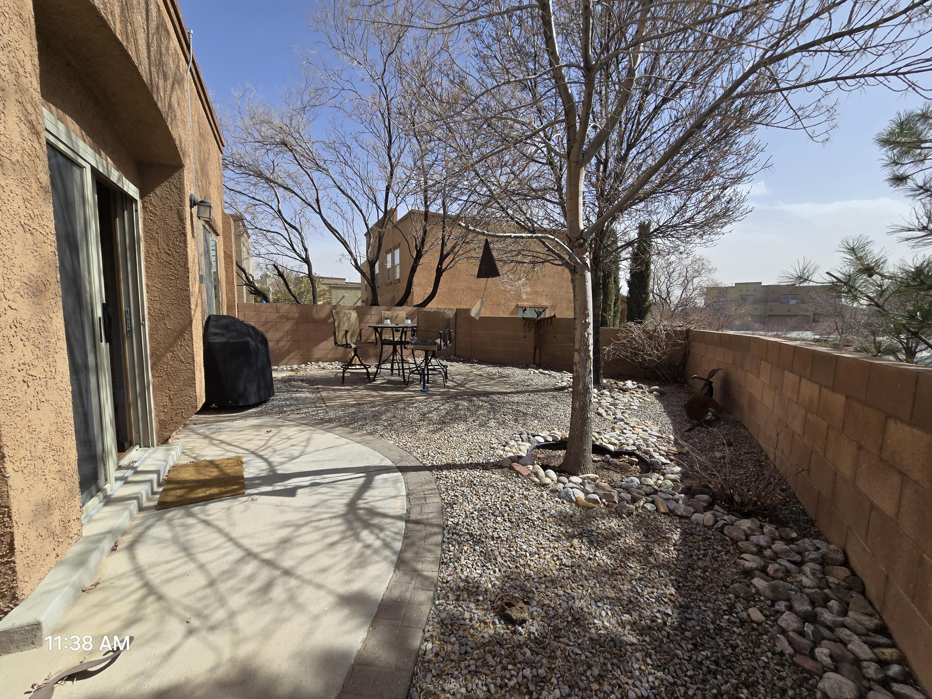 2404 PELIZZANO Drive SE