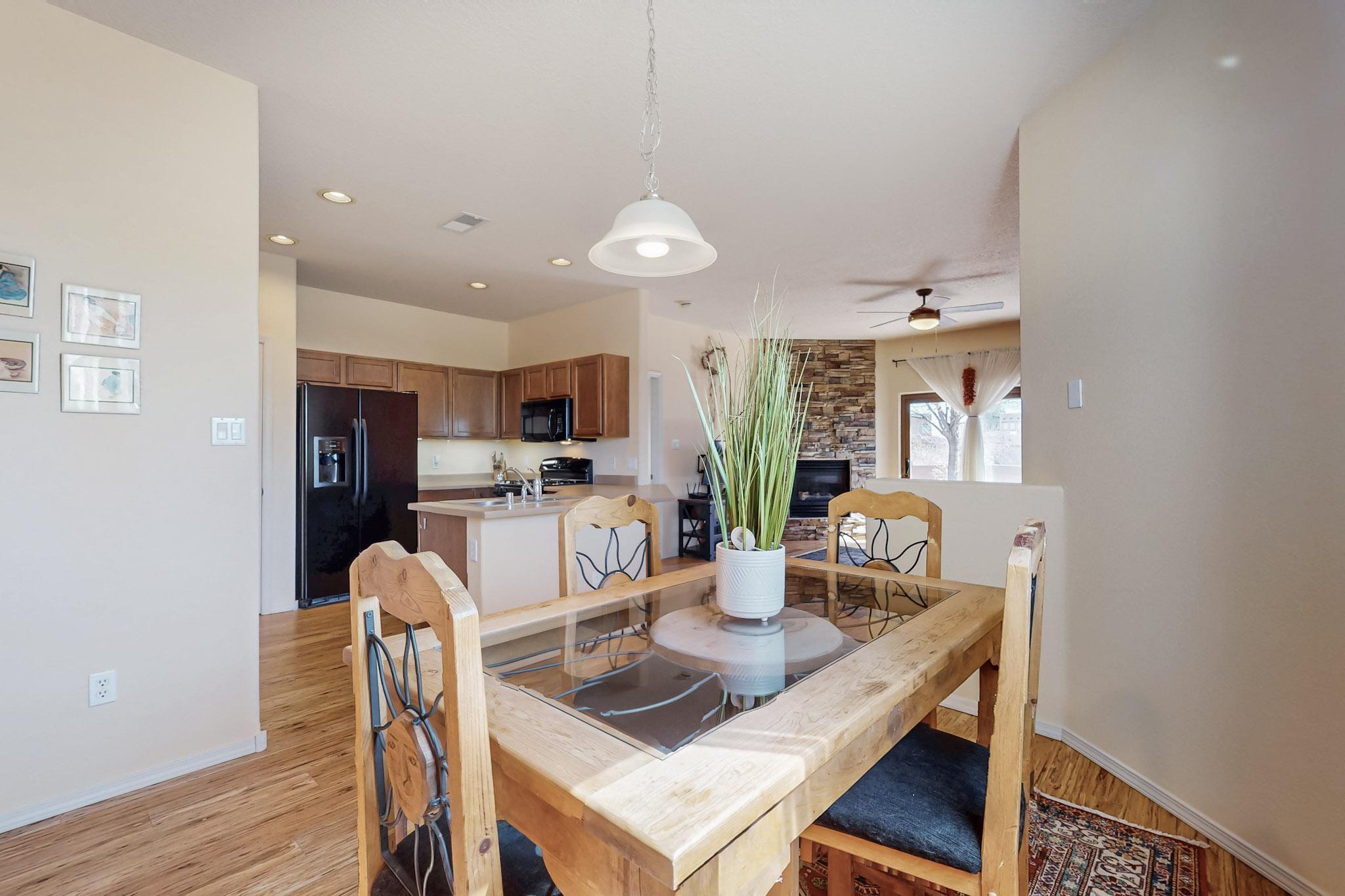 2404 PELIZZANO Drive SE
