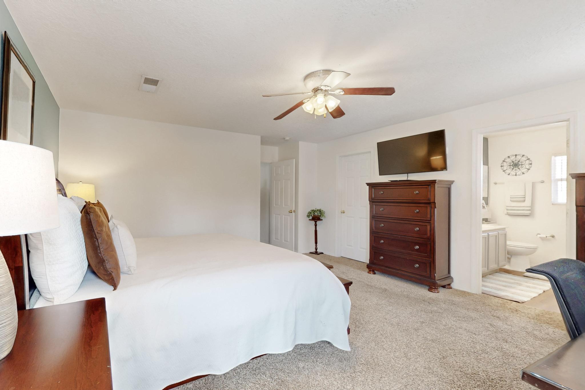 7616 BRIAR RIDGE Avenue NW