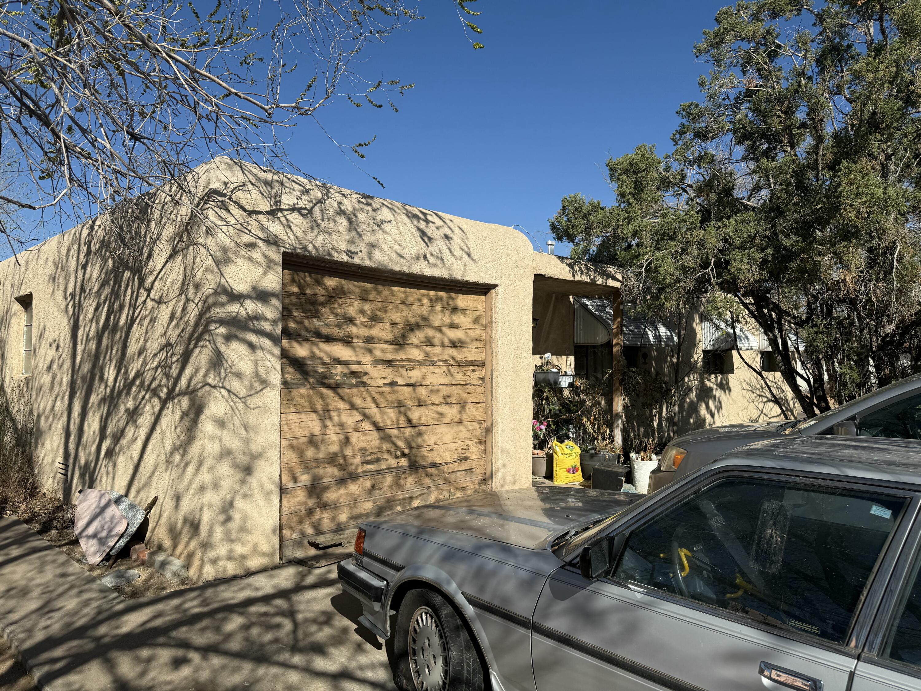 3419 LA VETA Drive NE