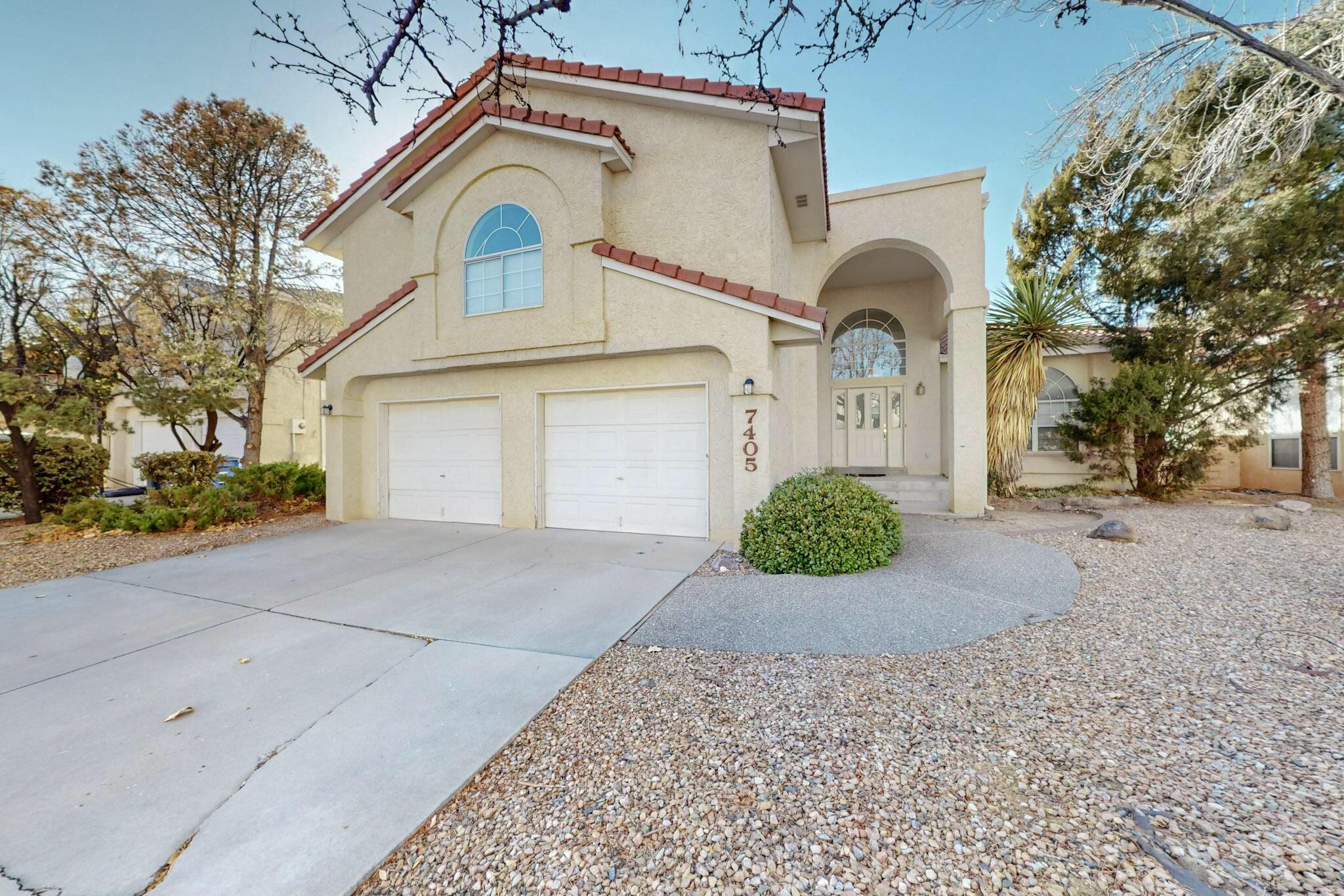 7405 COACHMAN Street NE