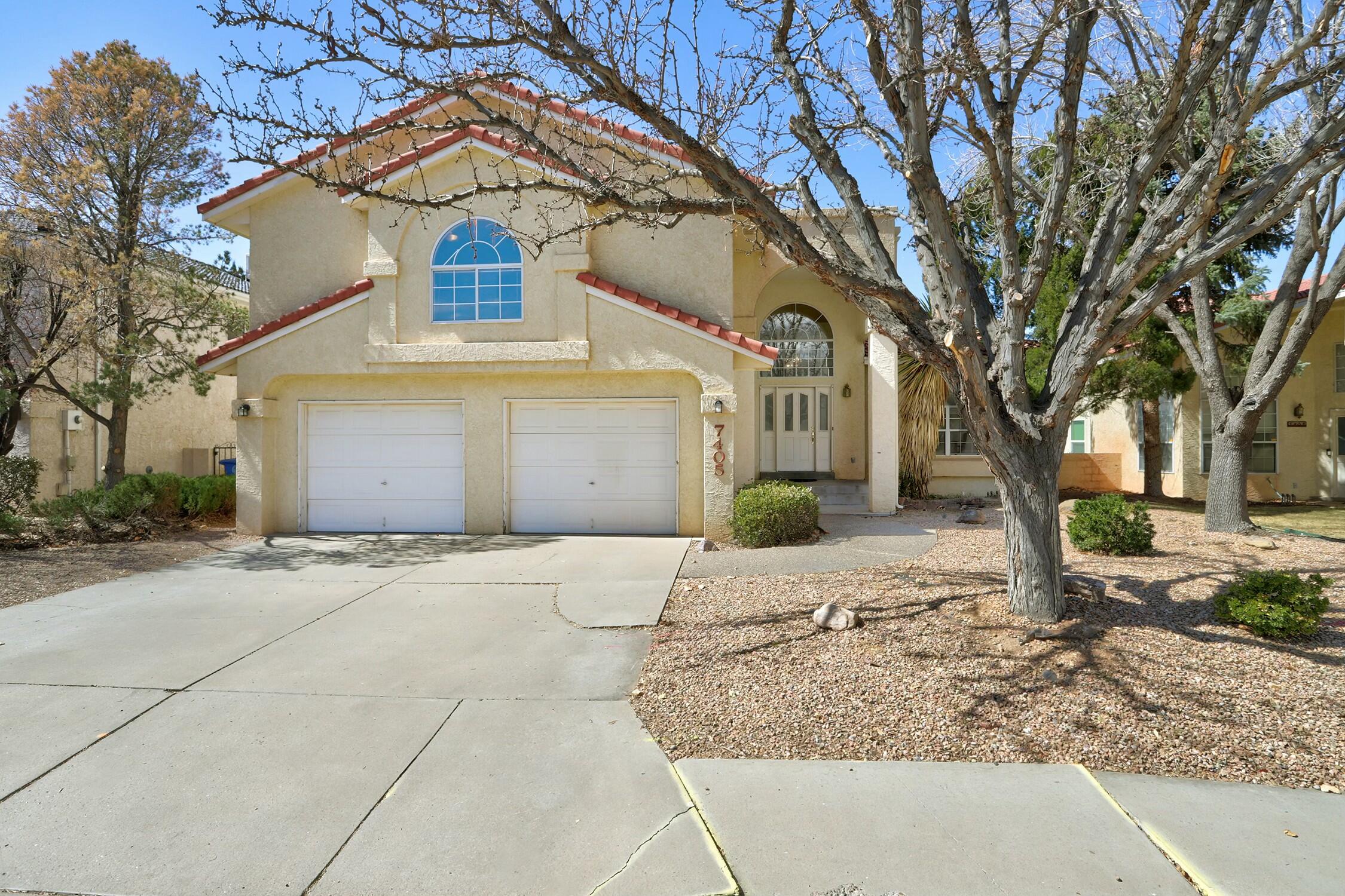 7405 COACHMAN Street NE