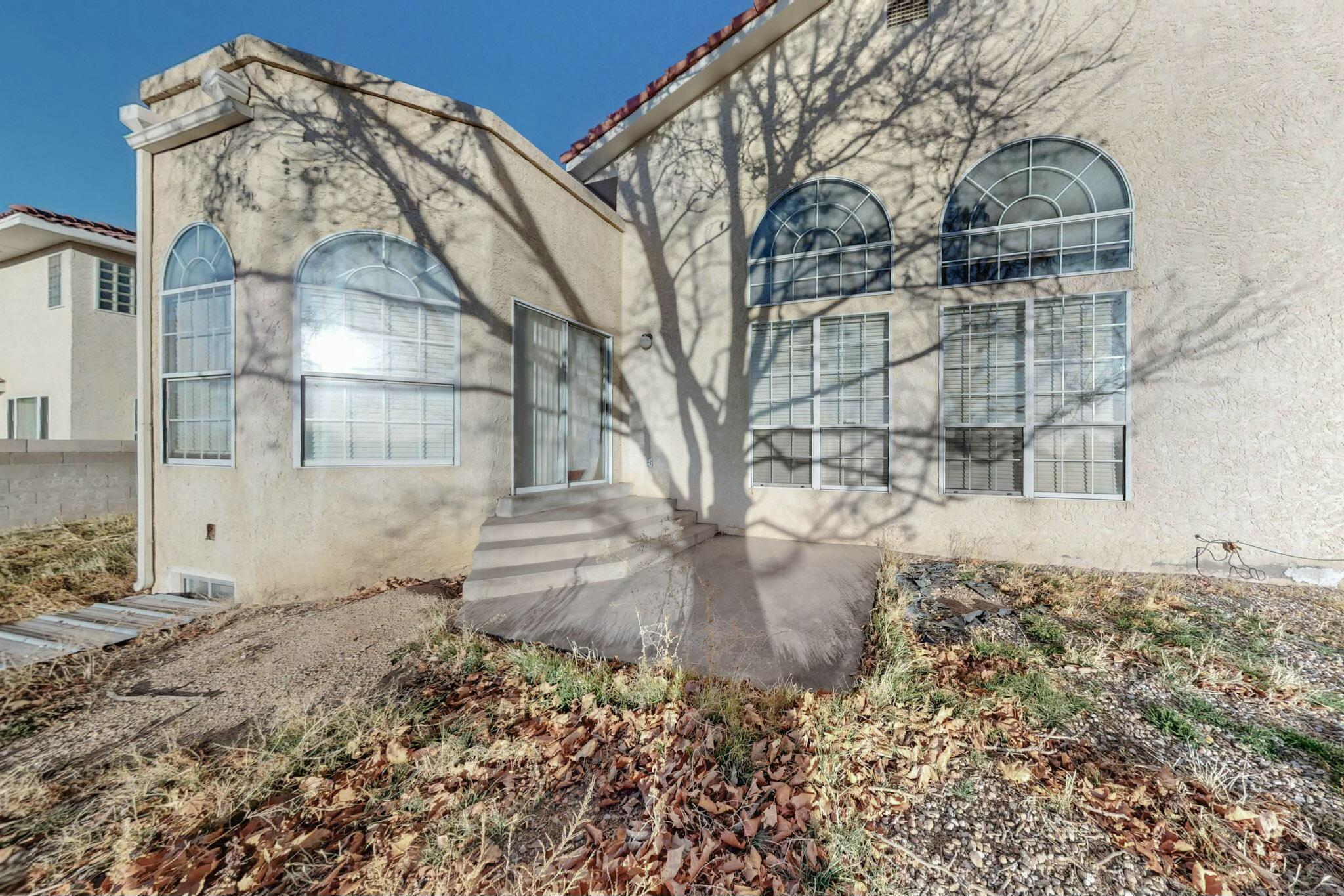 7405 COACHMAN Street NE