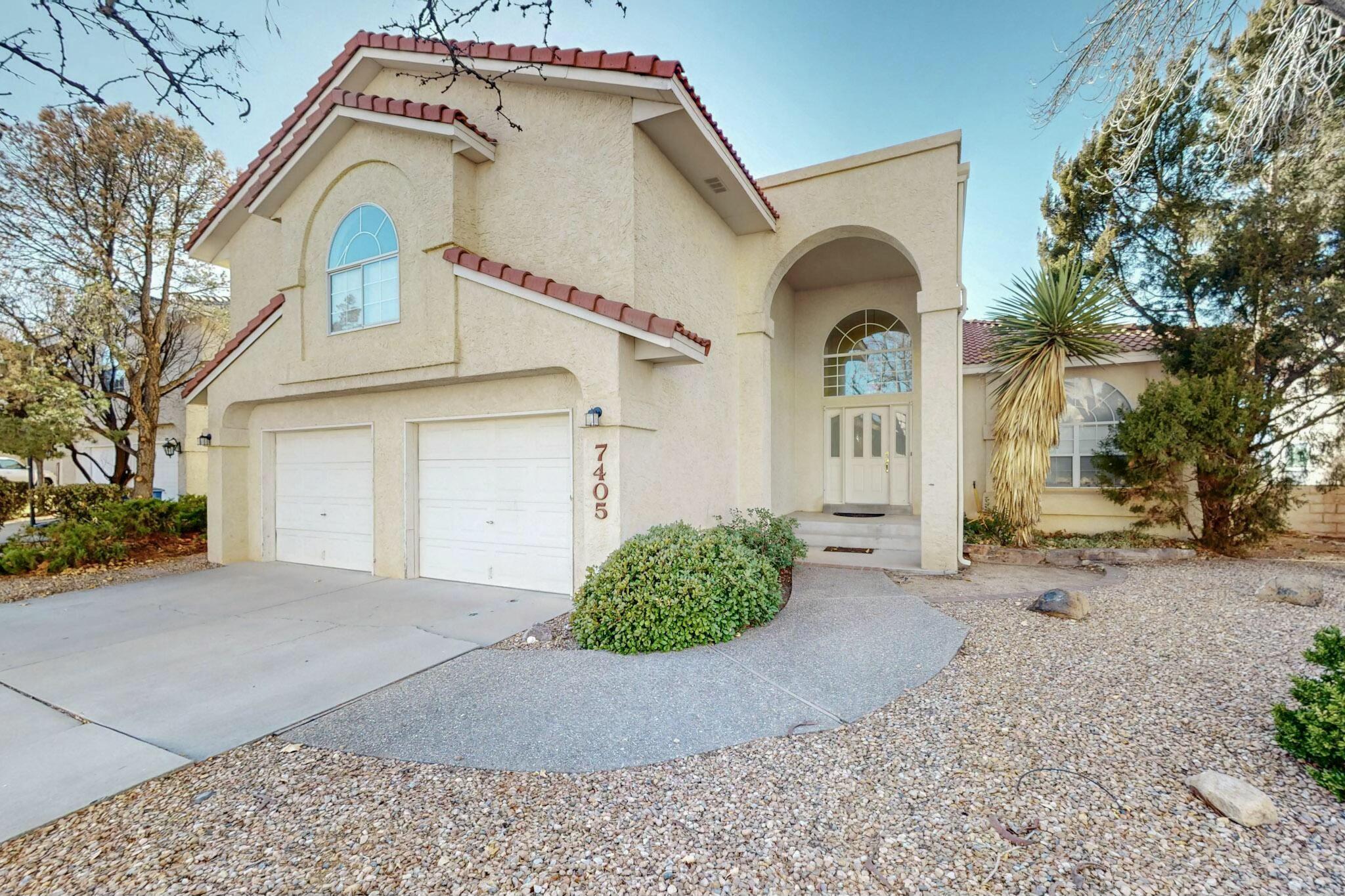 7405 COACHMAN Street NE