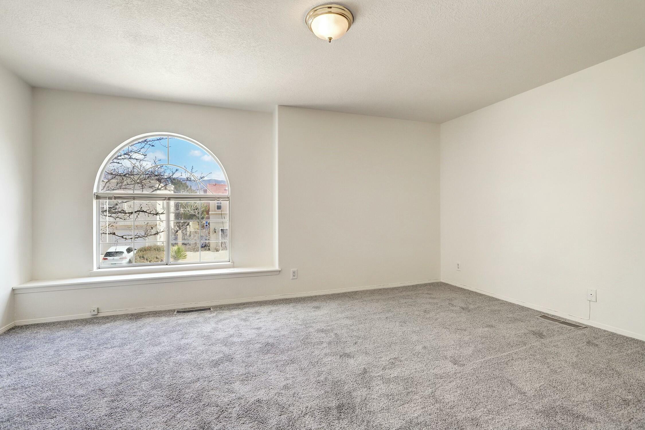 7405 COACHMAN Street NE