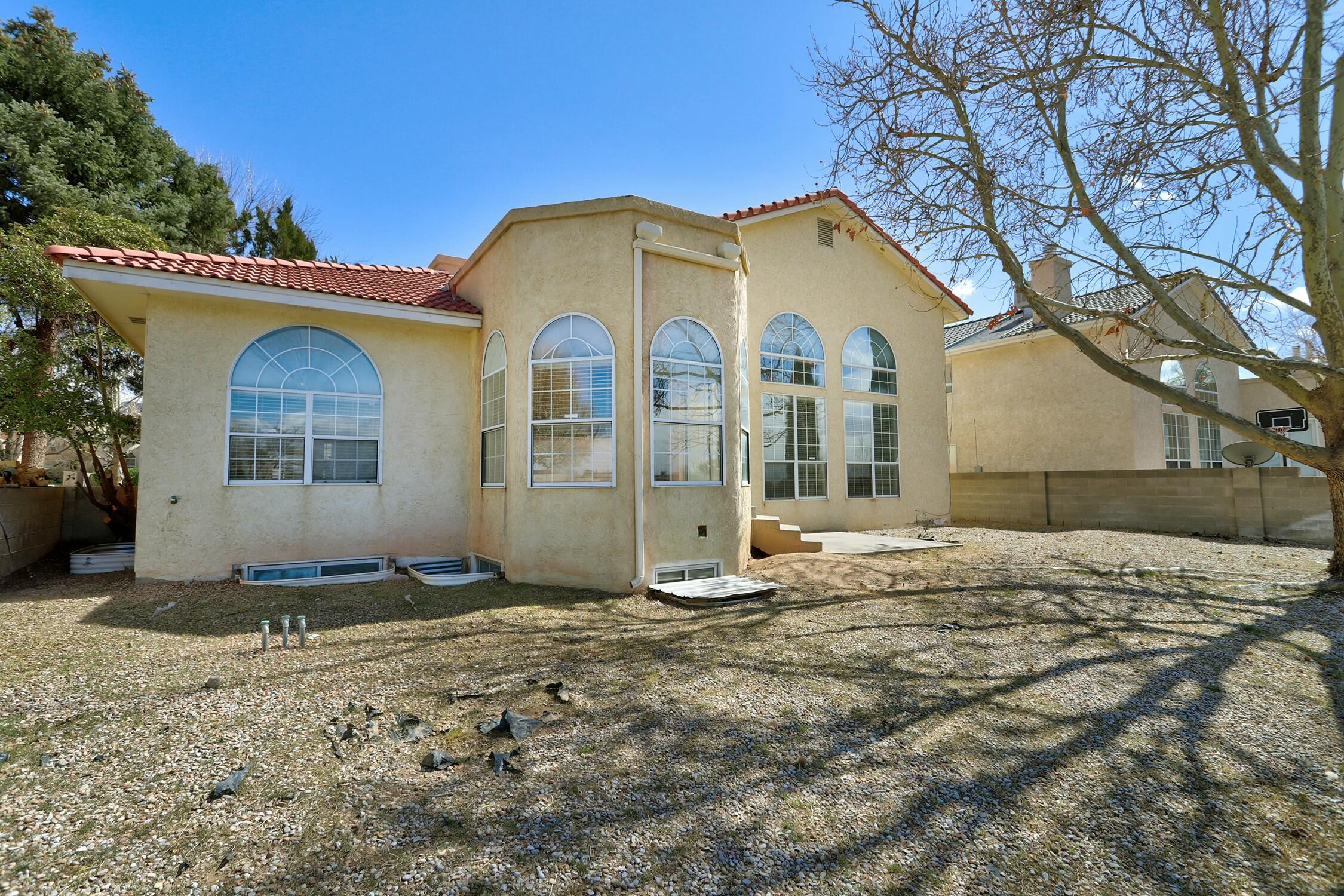 7405 COACHMAN Street NE