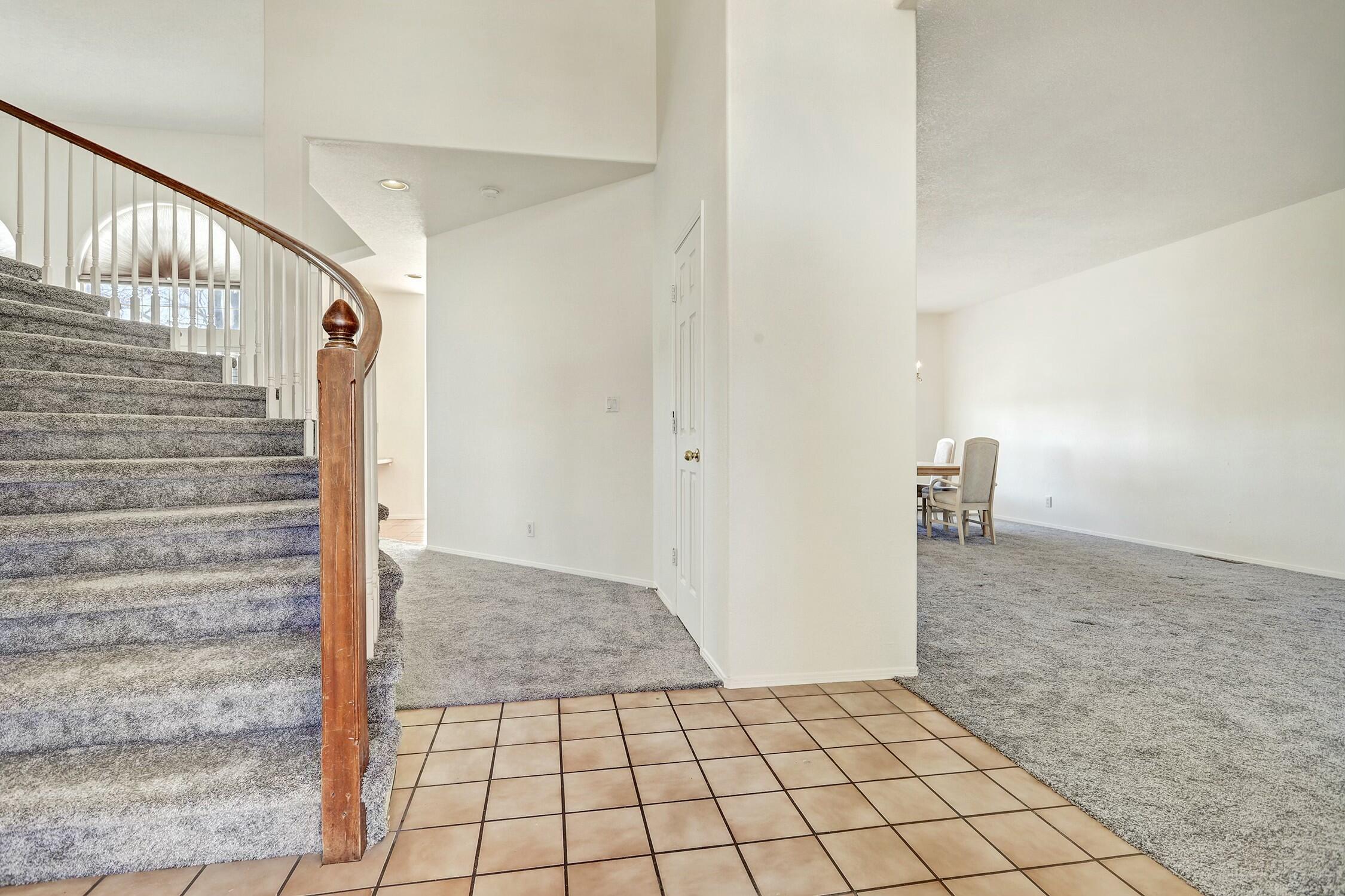 7405 COACHMAN Street NE