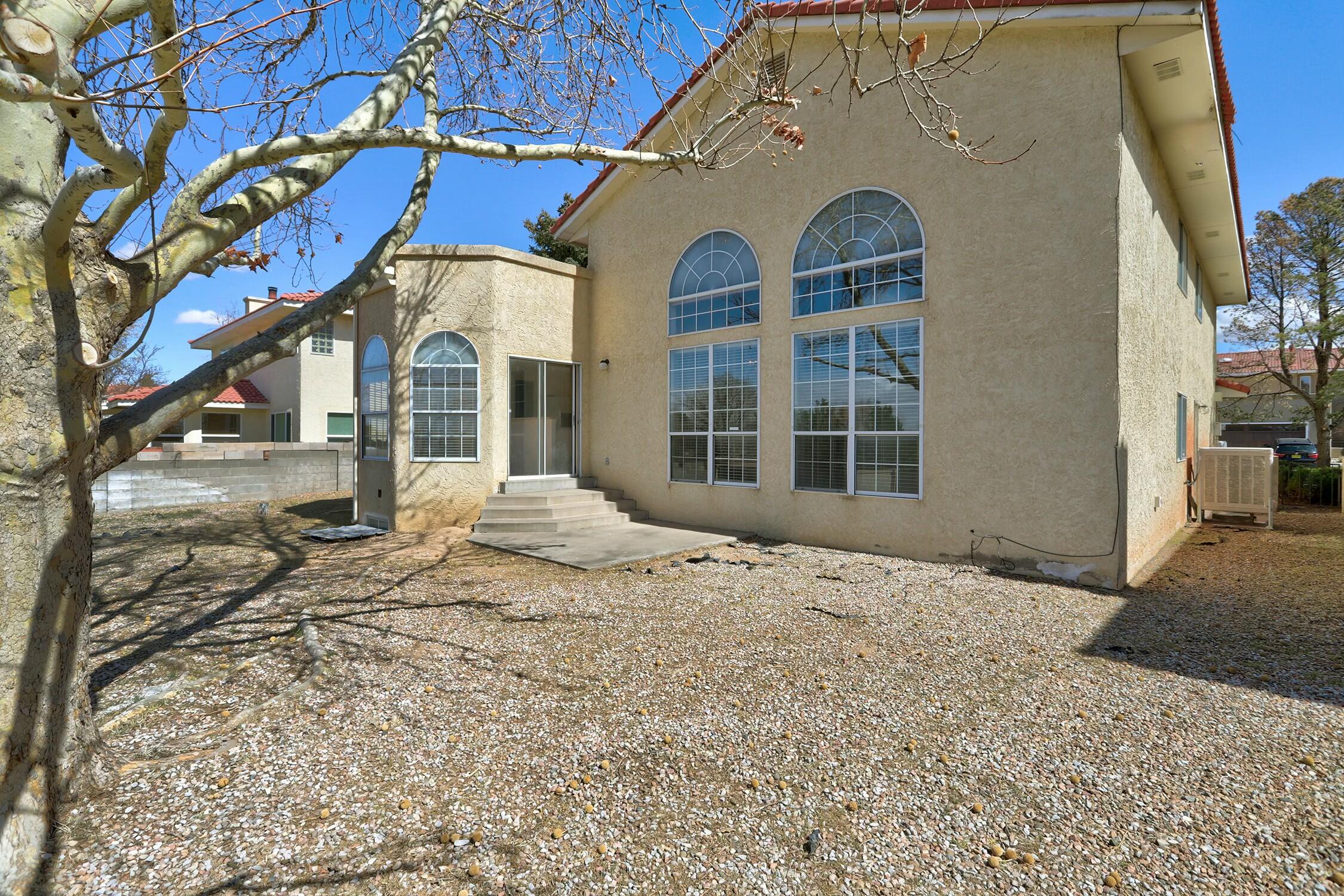 7405 COACHMAN Street NE