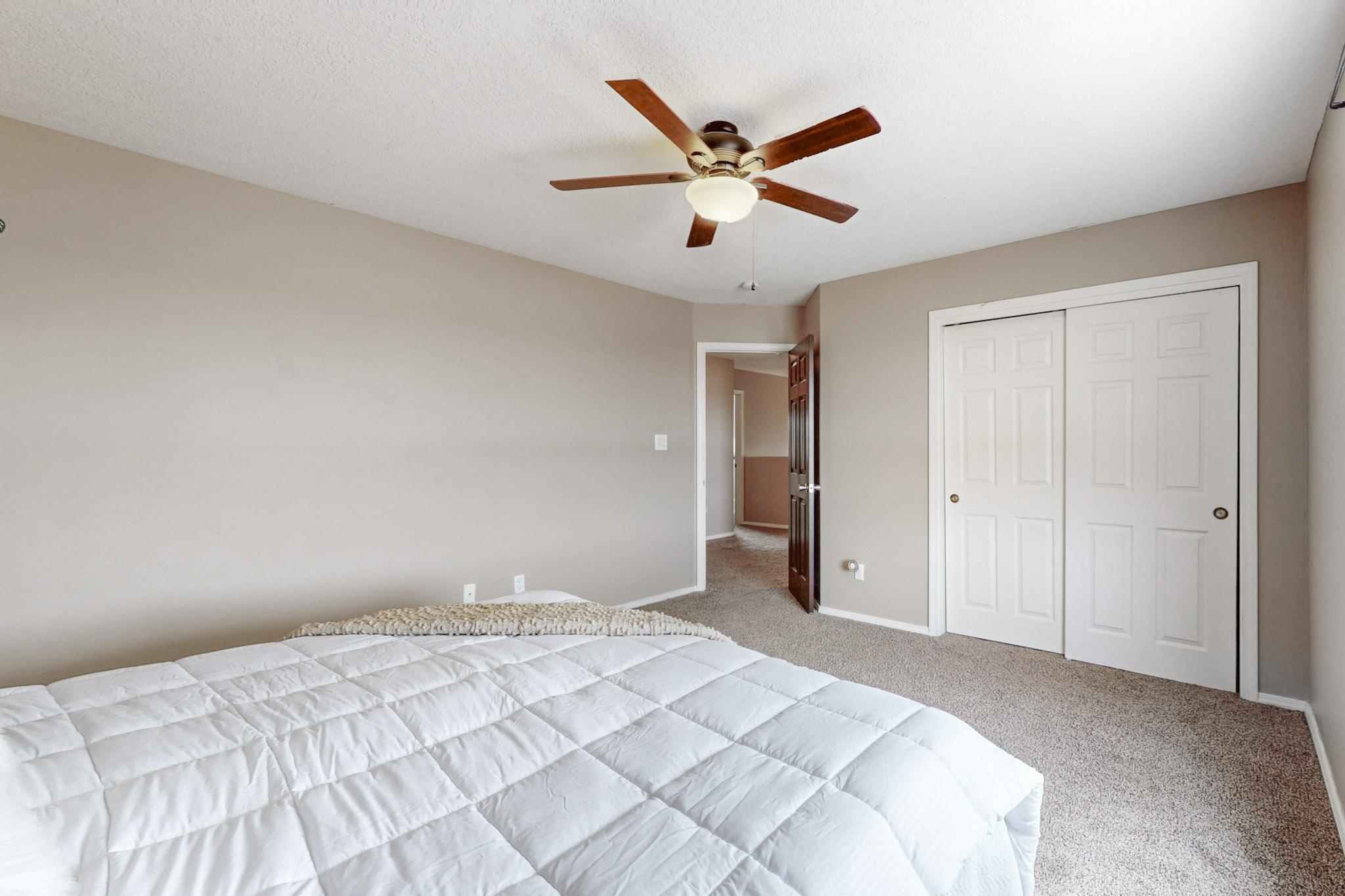 3305 COCHITI Street NE