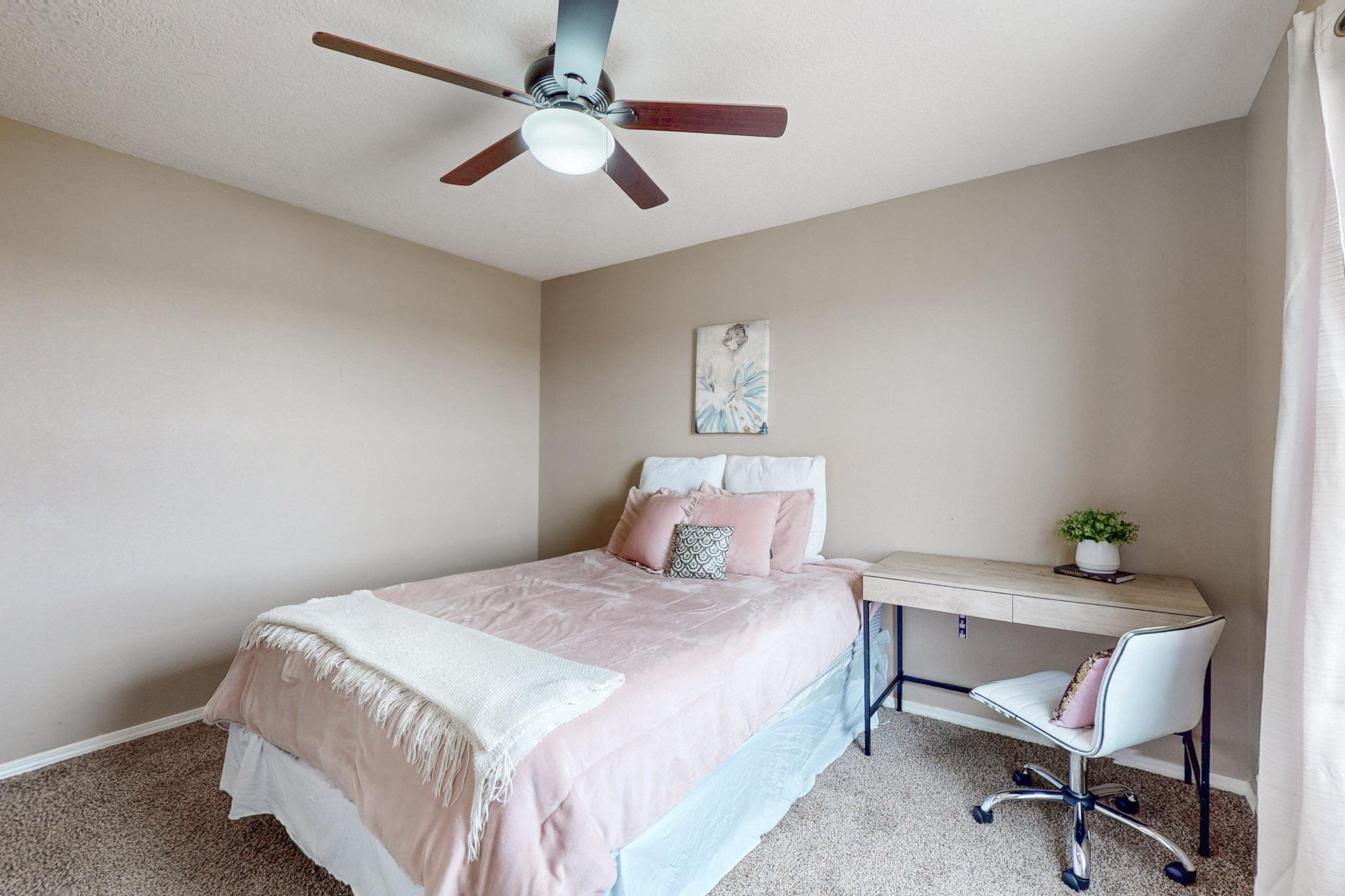 3305 COCHITI Street NE