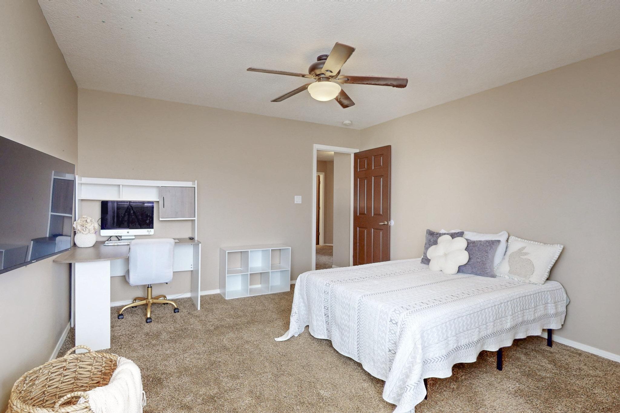 3305 COCHITI Street NE