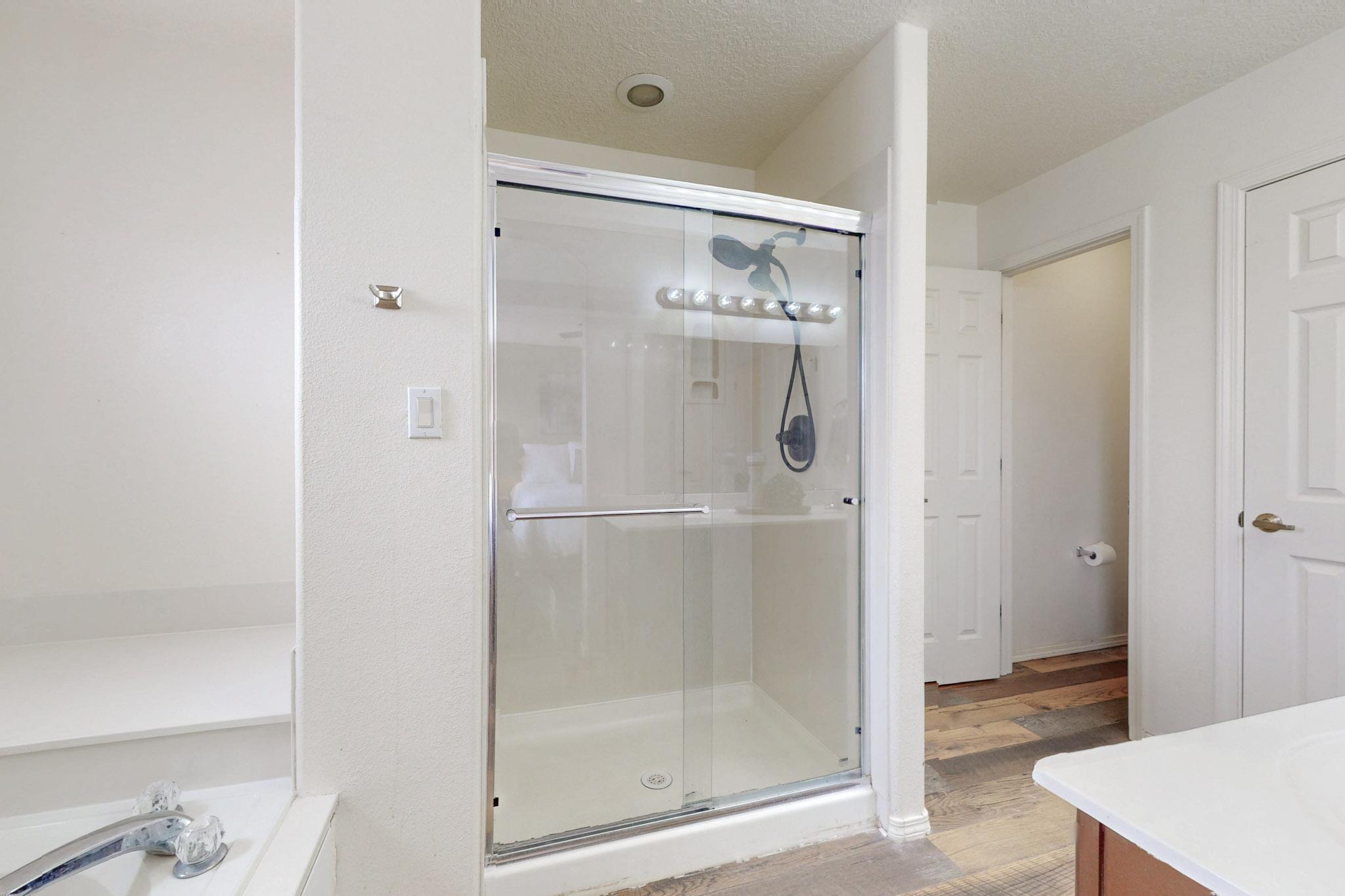 3305 COCHITI Street NE