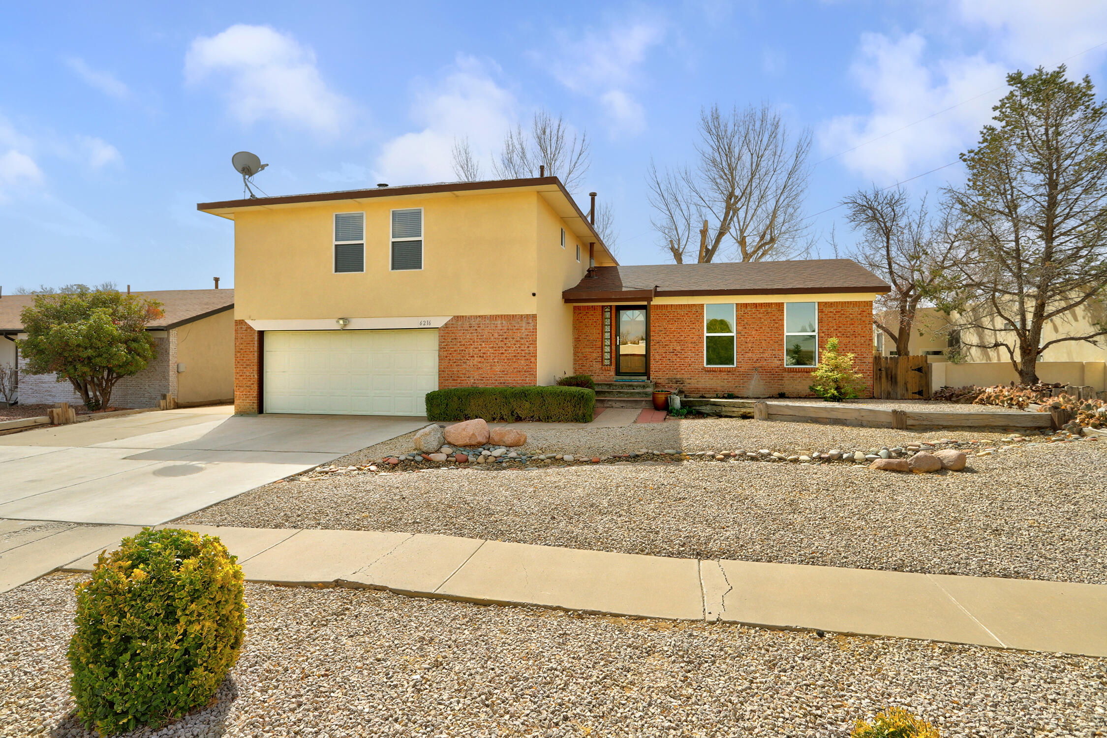 6216 La Joya Place NW