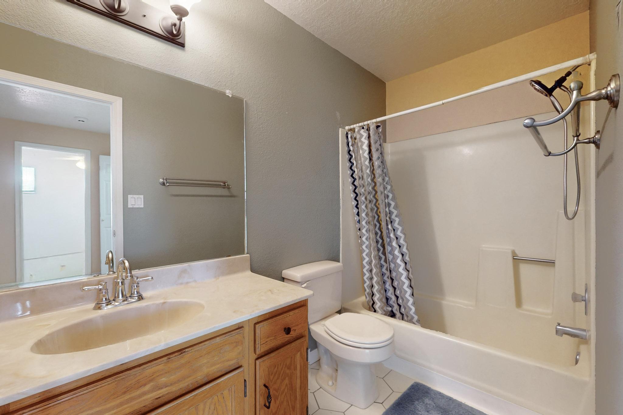 7632 SANDLEWOOD Drive NW