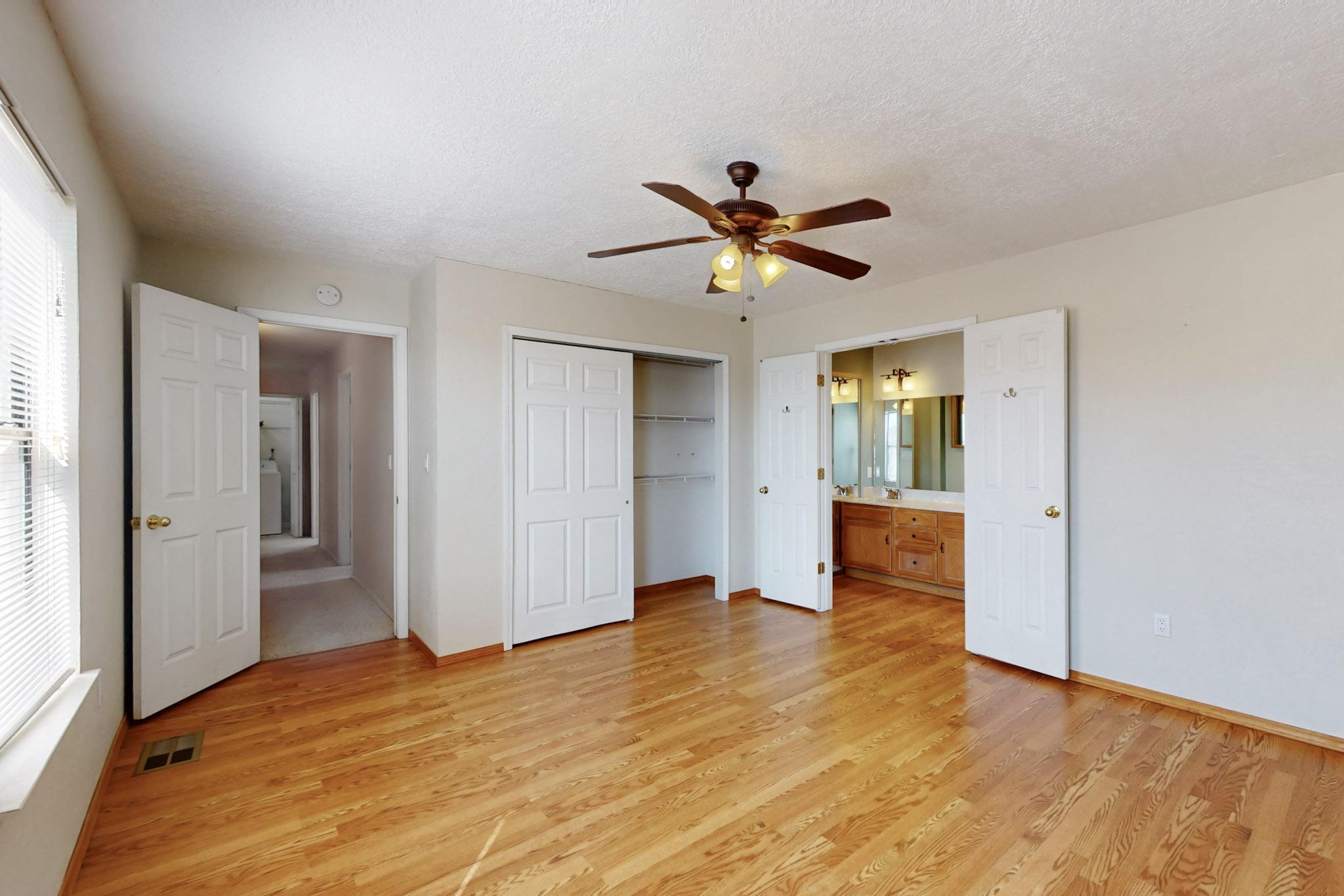 7632 SANDLEWOOD Drive NW