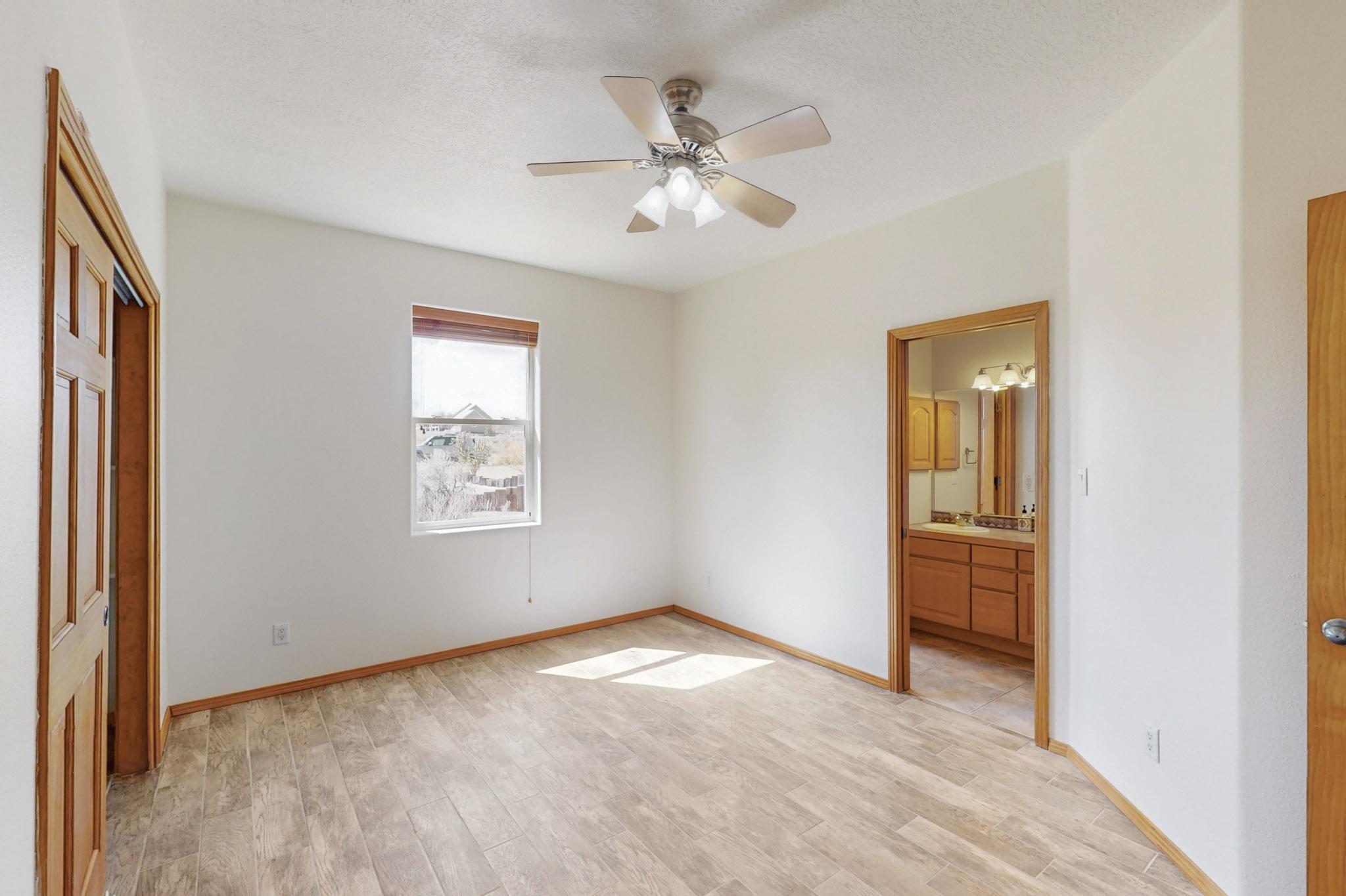 1508 SUPERIOR Court NE