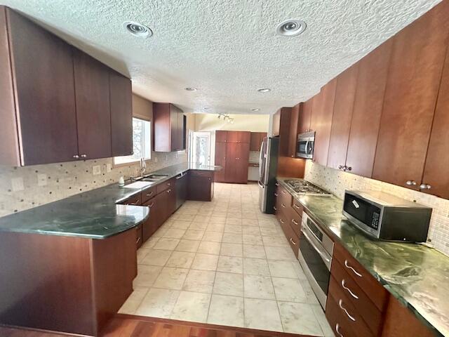 3900 Big Sky Drive NE