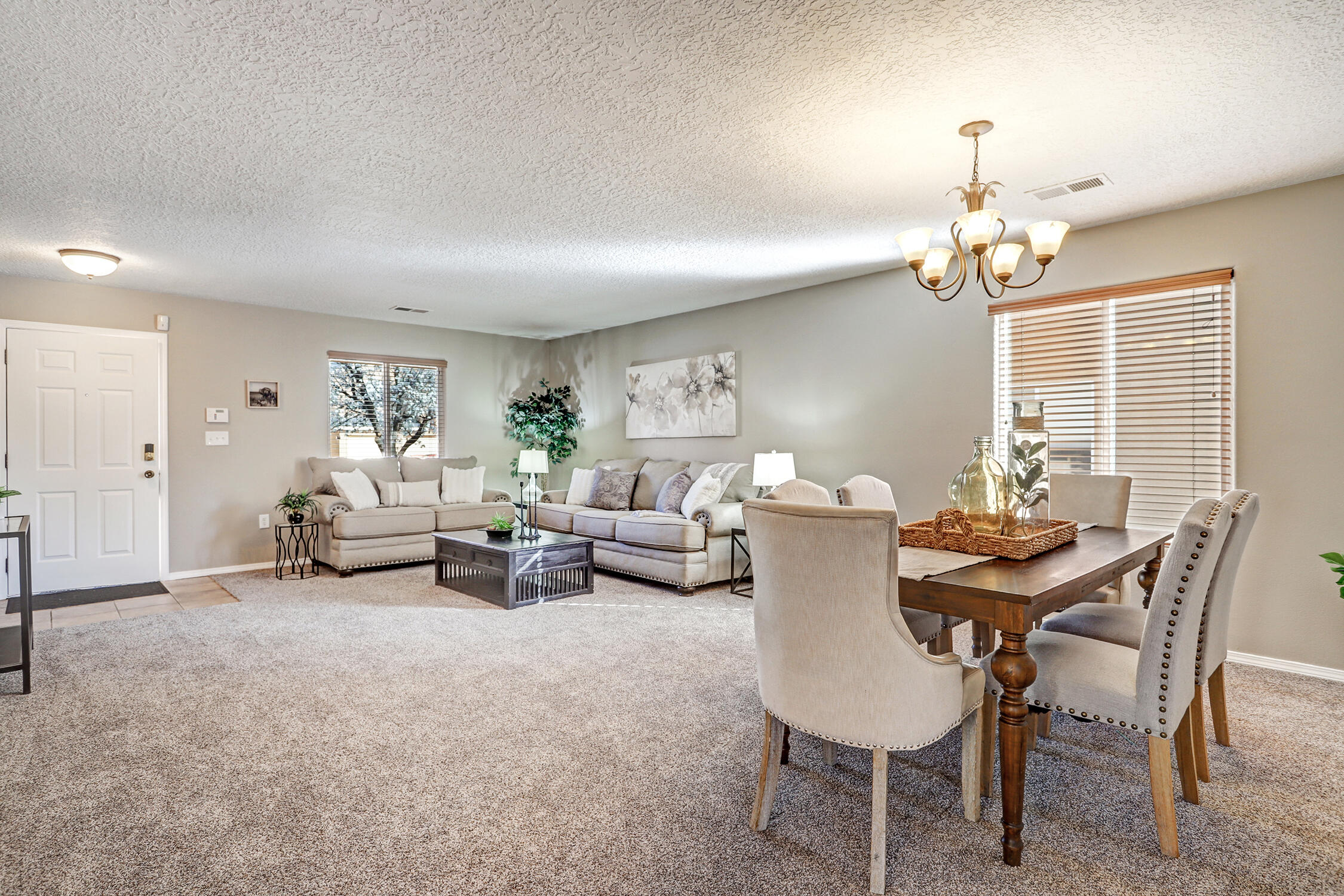 1230 Colibri Avenue NW